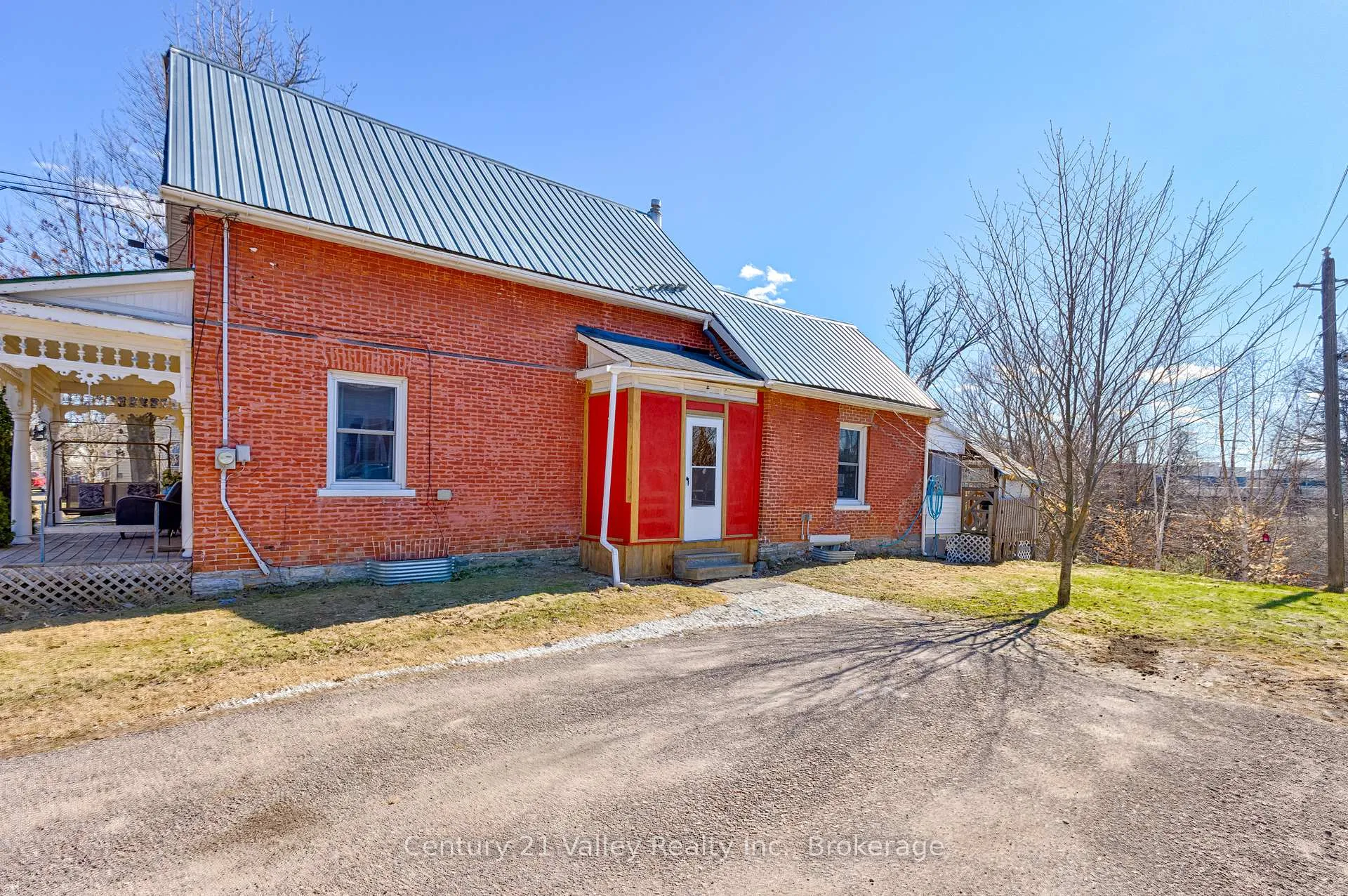 Photo 36 of 442 Moffat Street, Pembroke — HOMEH