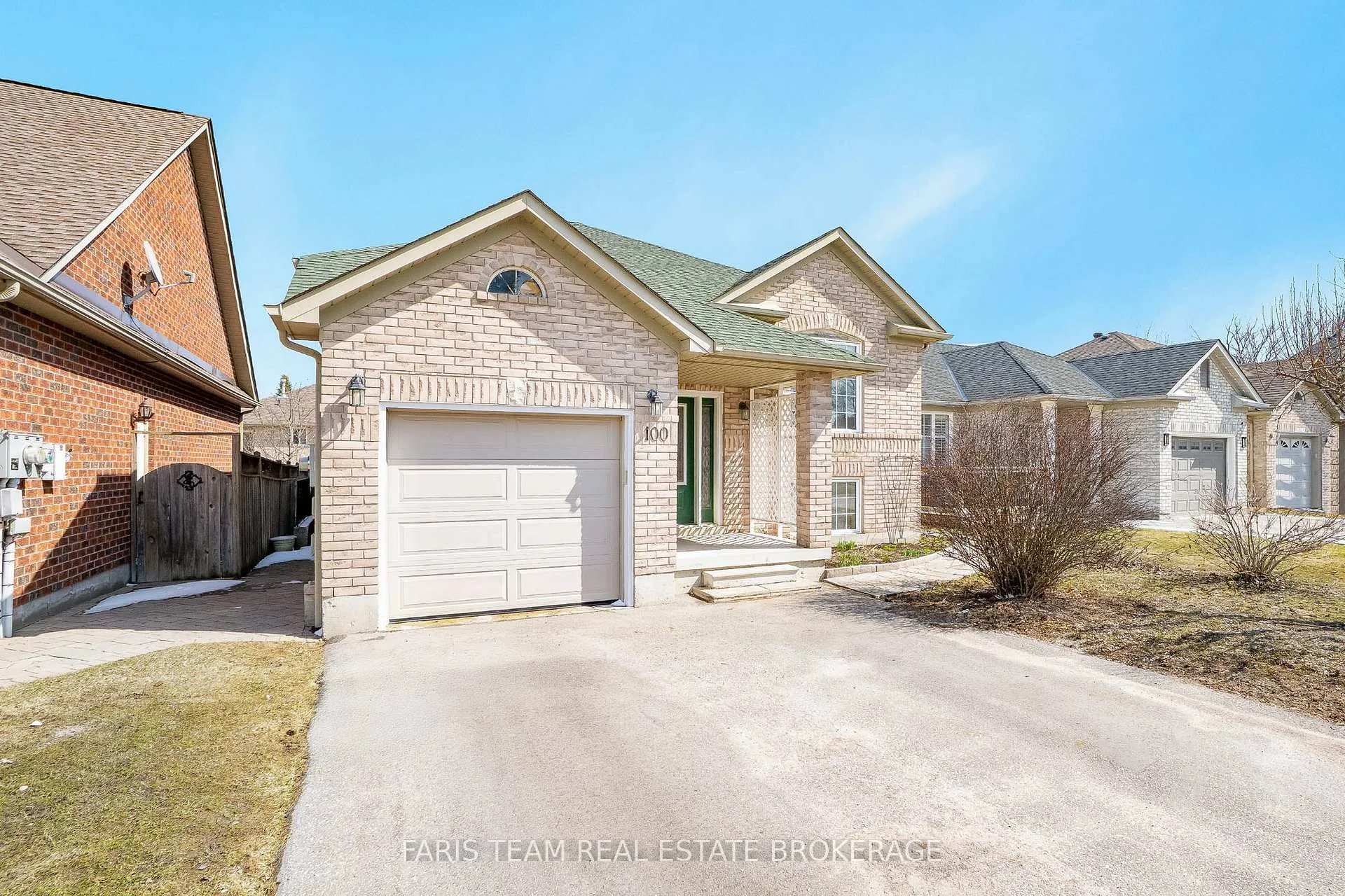 Photo 2 of 100 Brighton Road, Barrie, Georgian Drive — HOMEH