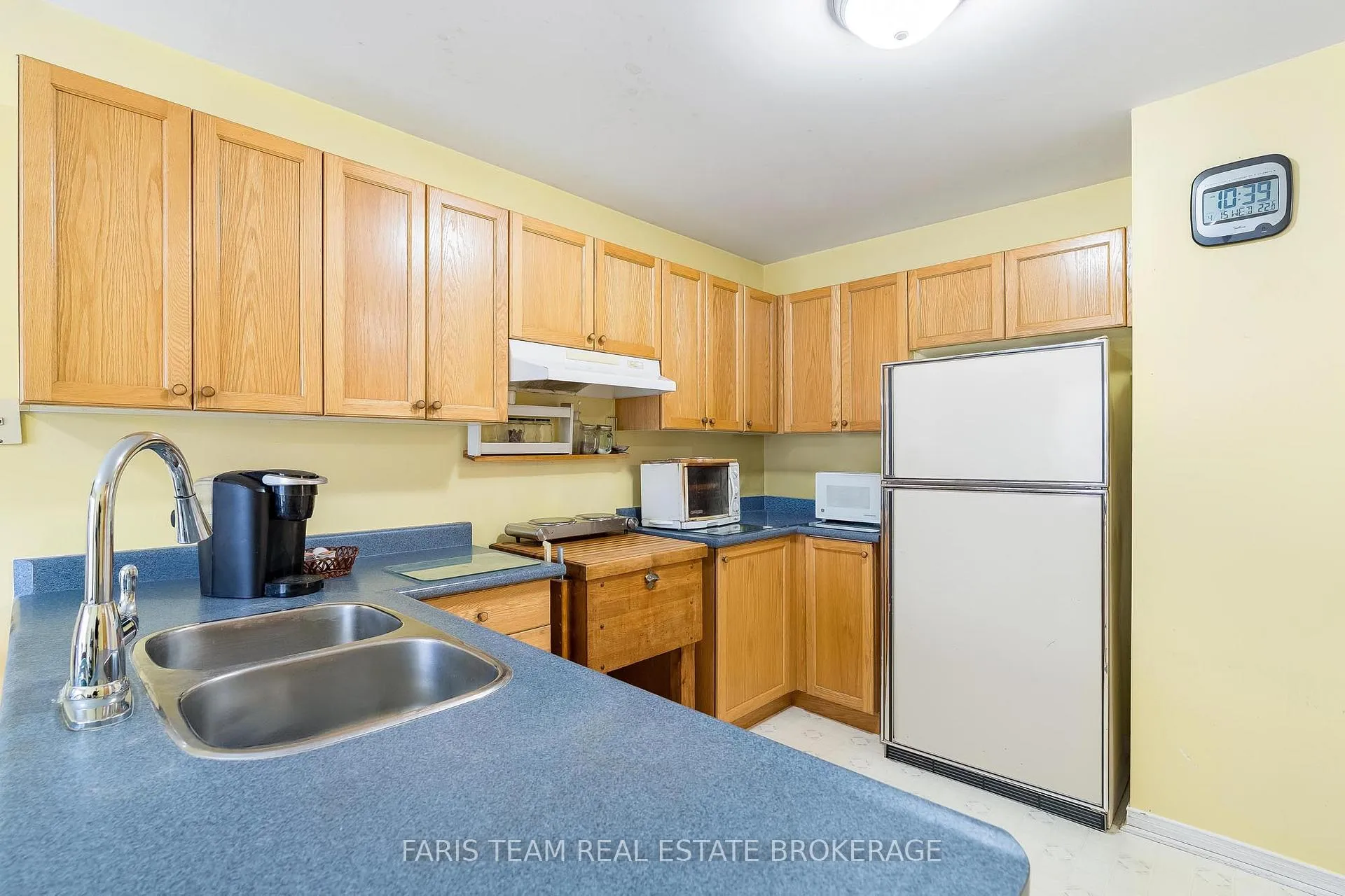 Photo 6 of 100 Brighton Road, Barrie, Georgian Drive — HOMEH