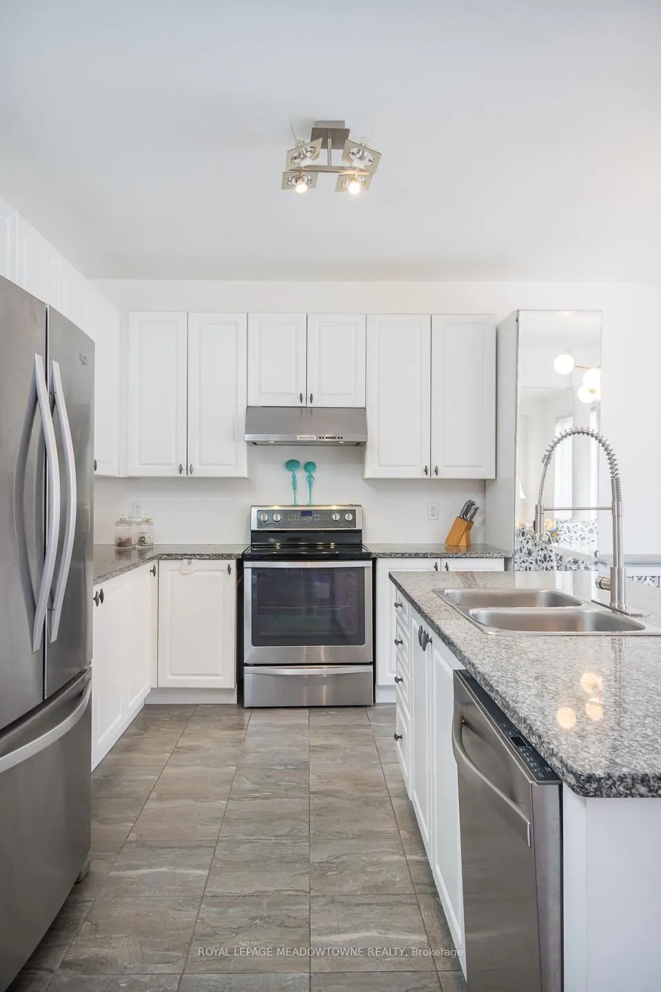 Photo 17 of 471 Ollerenshaw Point, Milton, Harrison — HOMEH
