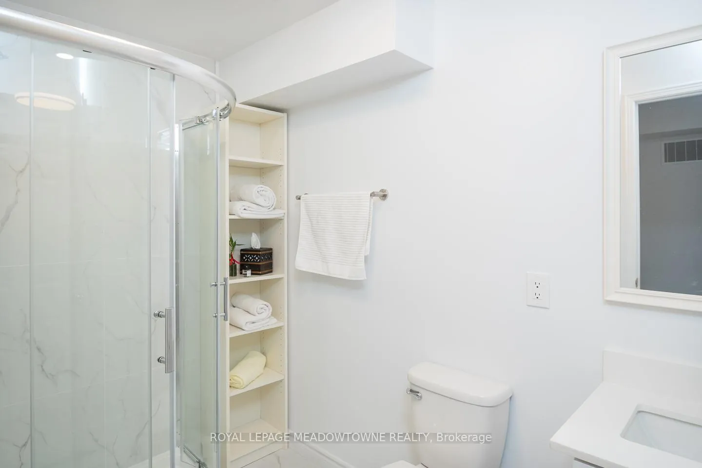 Photo 37 of 471 Ollerenshaw Point, Milton, Harrison — HOMEH