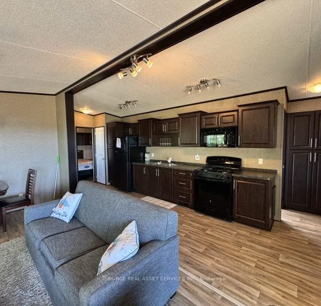 Photo 3 of Unit CBL80, 486 County Road 18, Prince Edward County, Athol Ward — HOMEH