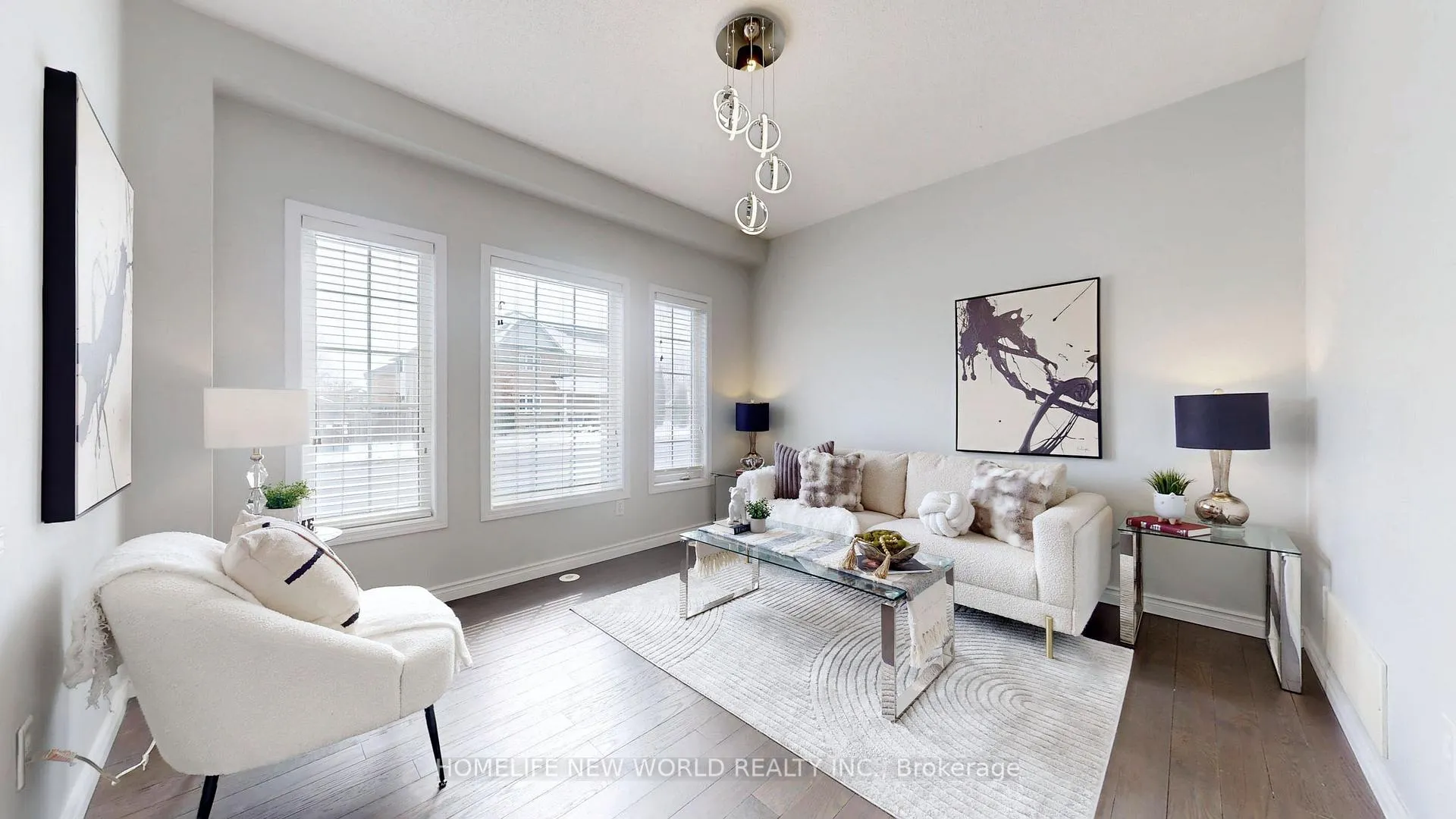 Photo 3 of 796 Bur Oak Avenue, Markham, Wismer — HOMEH