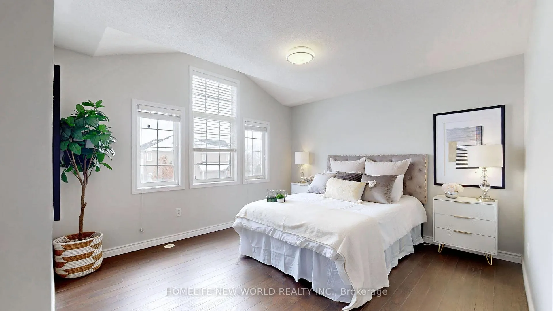 Photo 25 of 796 Bur Oak Avenue, Markham, Wismer — HOMEH