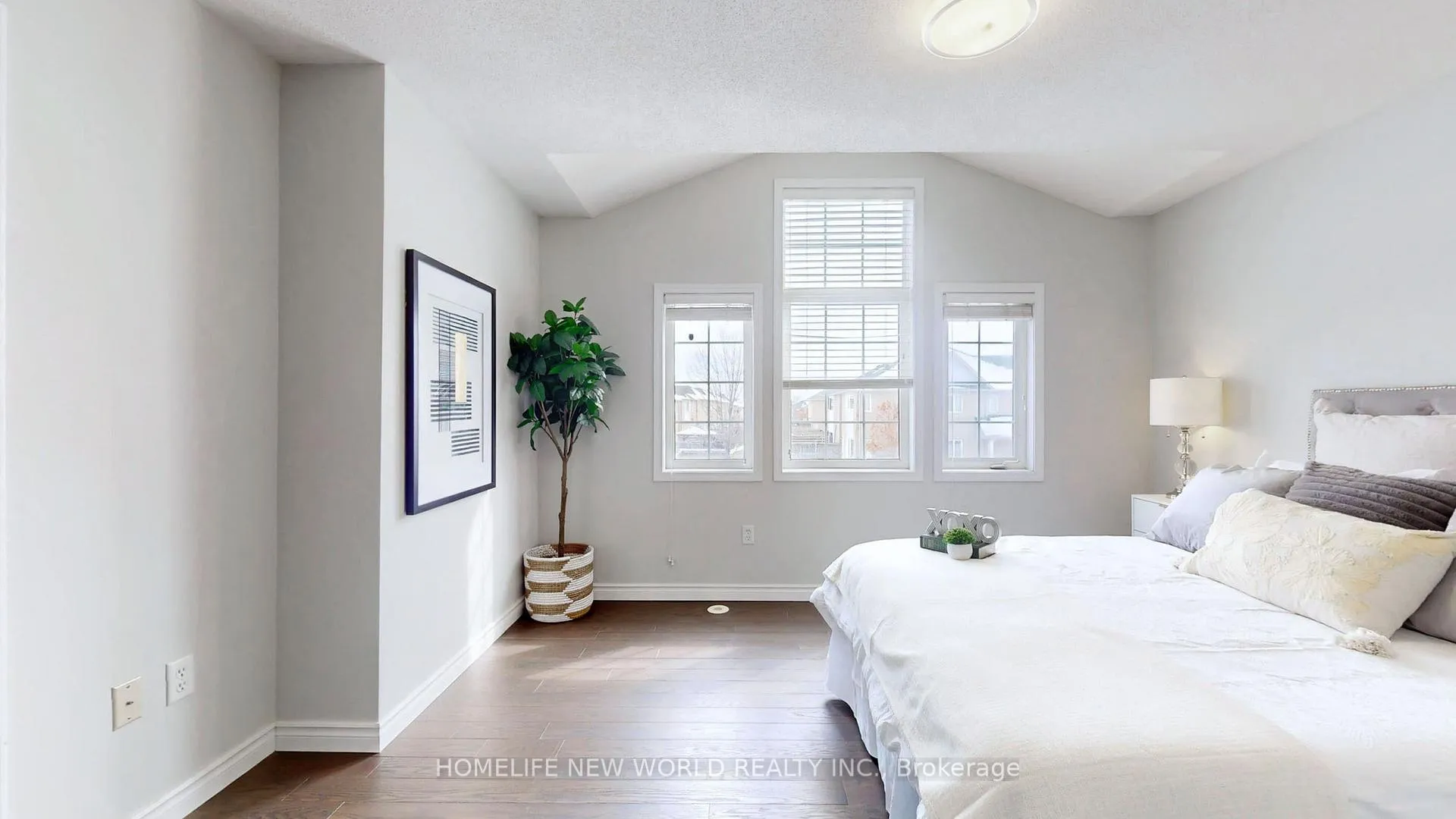 Photo 26 of 796 Bur Oak Avenue, Markham, Wismer — HOMEH