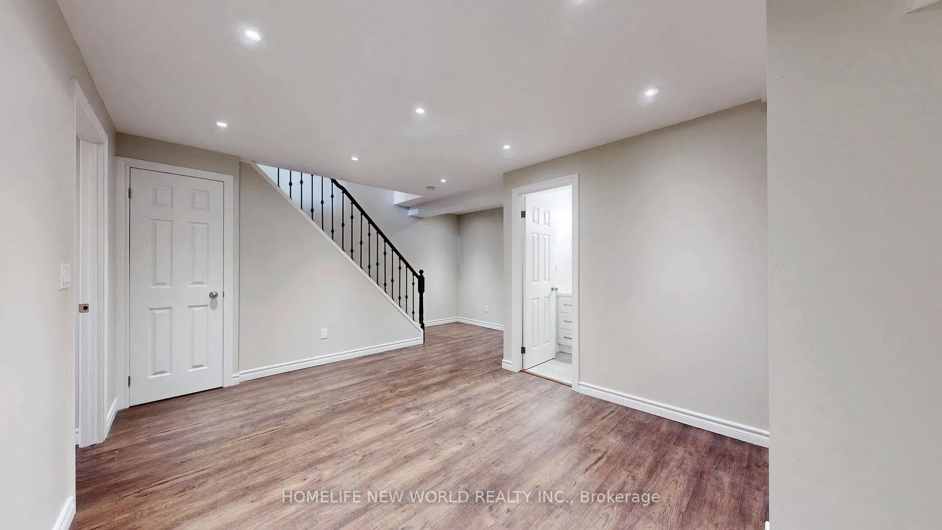Photo 40 of 796 Bur Oak Avenue, Markham, Wismer — HOMEH