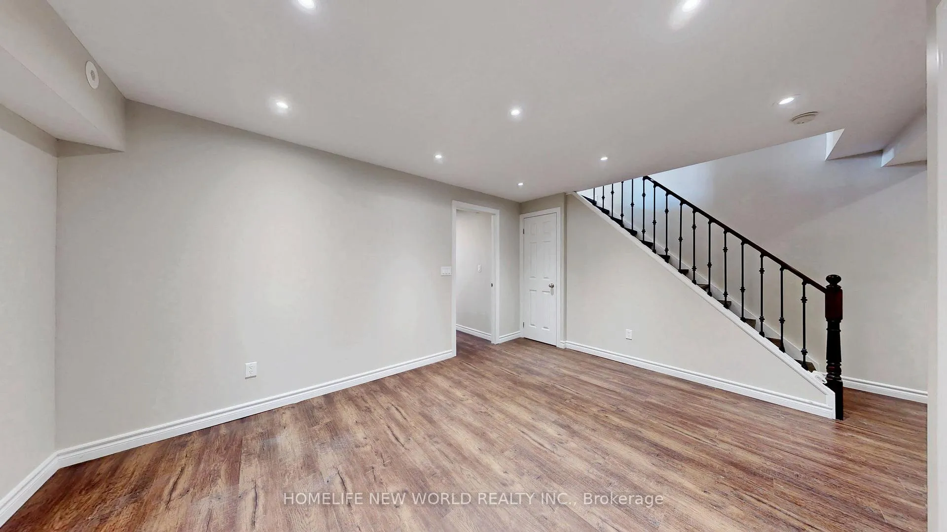 Photo 41 of 796 Bur Oak Avenue, Markham, Wismer — HOMEH