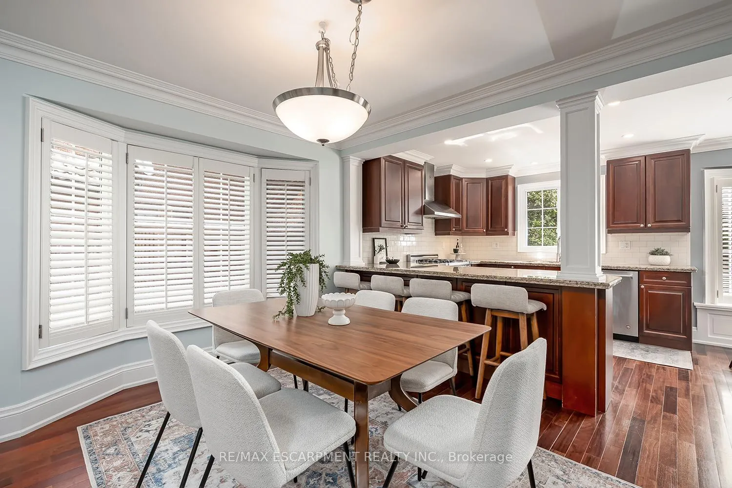 Photo 10 of 2428 Lakeshore Road, Burlington, Brant — HOMEH