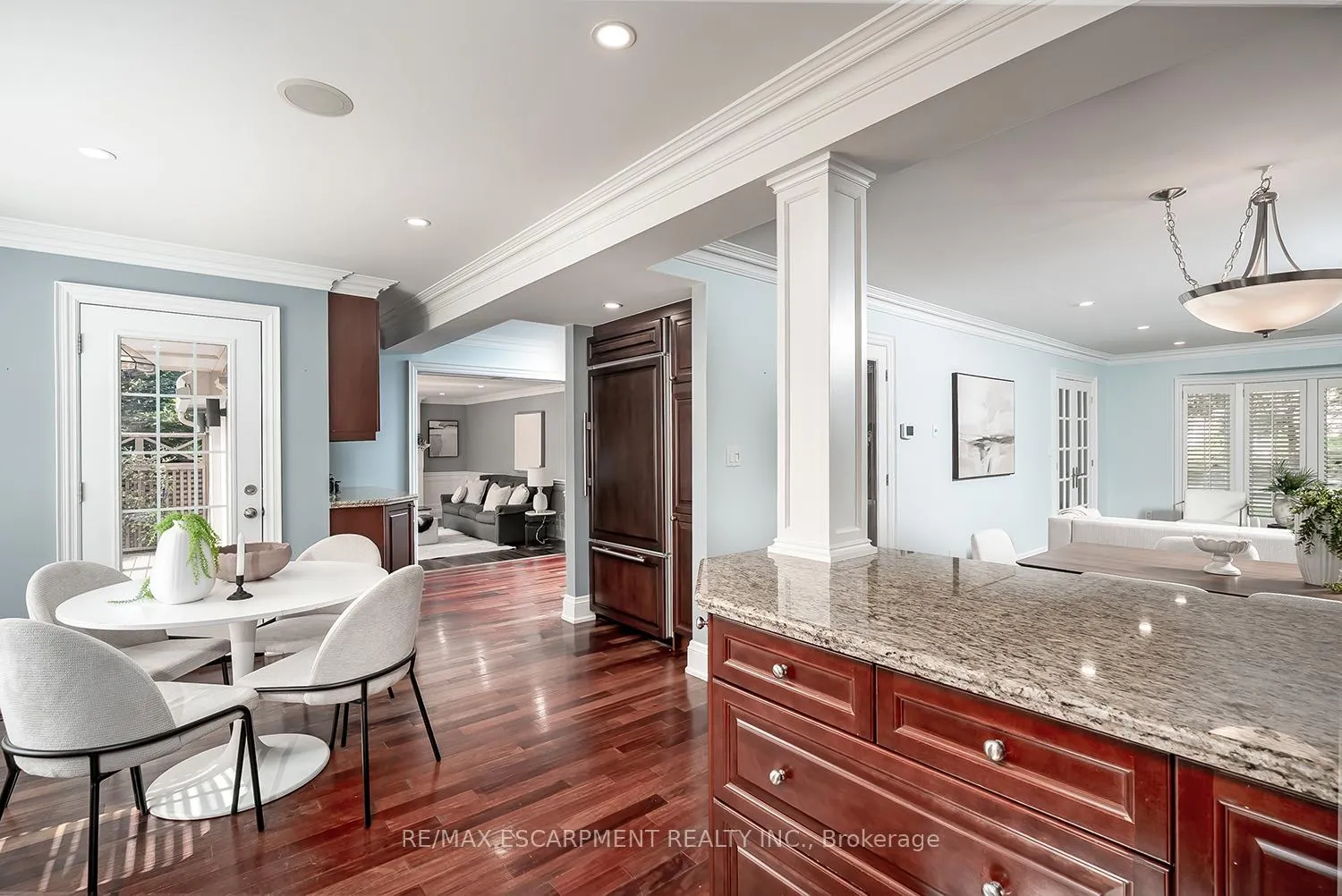 Photo 13 of 2428 Lakeshore Road, Burlington, Brant — HOMEH