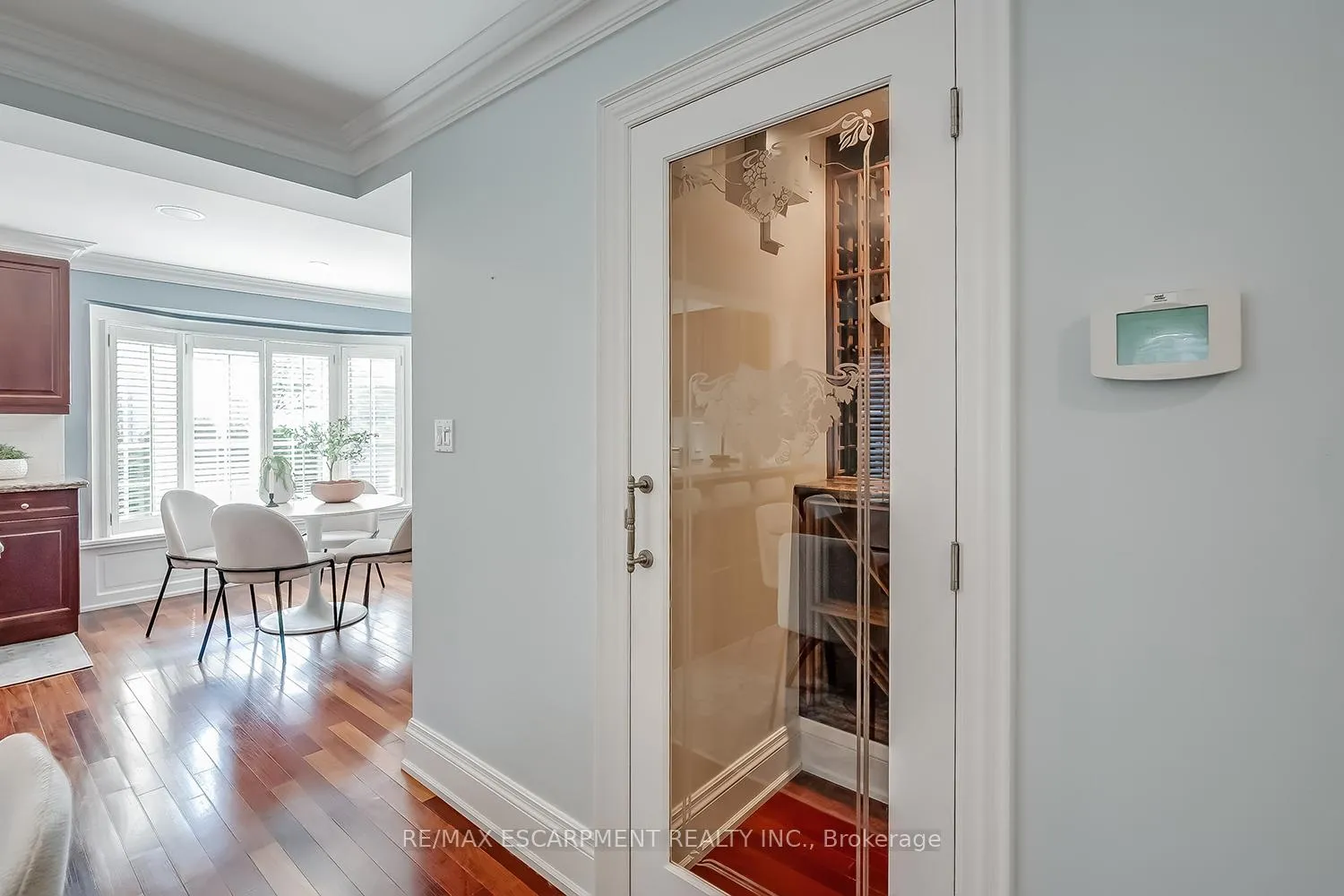 Photo 15 of 2428 Lakeshore Road, Burlington, Brant — HOMEH