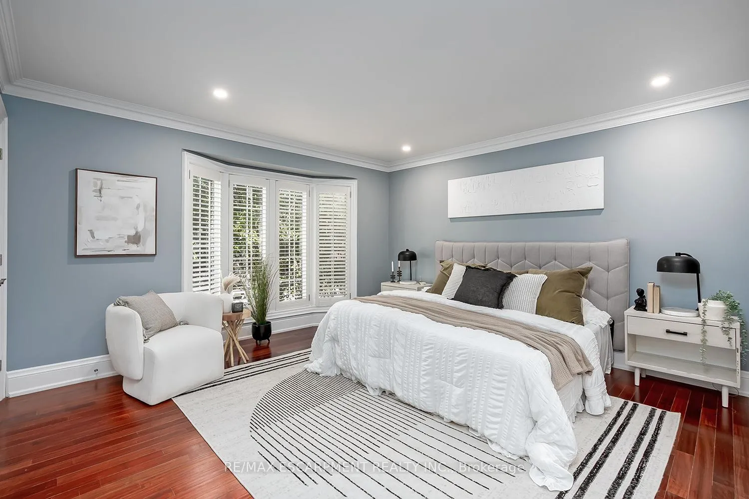 Photo 22 of 2428 Lakeshore Road, Burlington, Brant — HOMEH