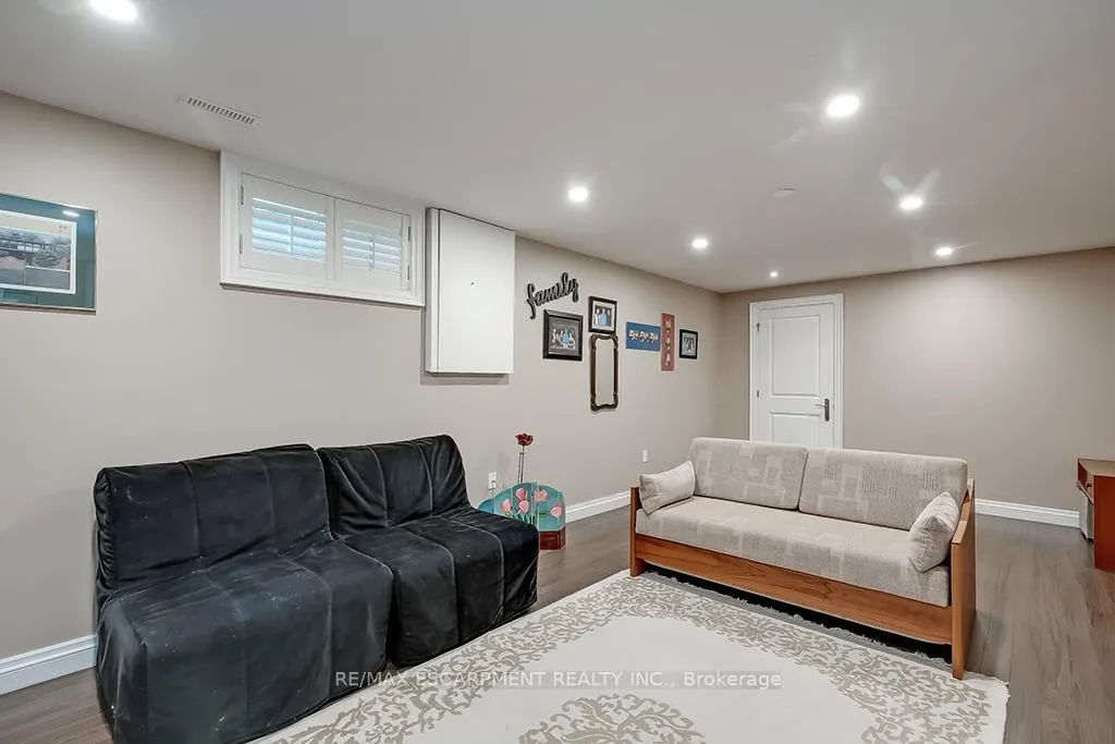 Photo 36 of 2428 Lakeshore Road, Burlington, Brant — HOMEH