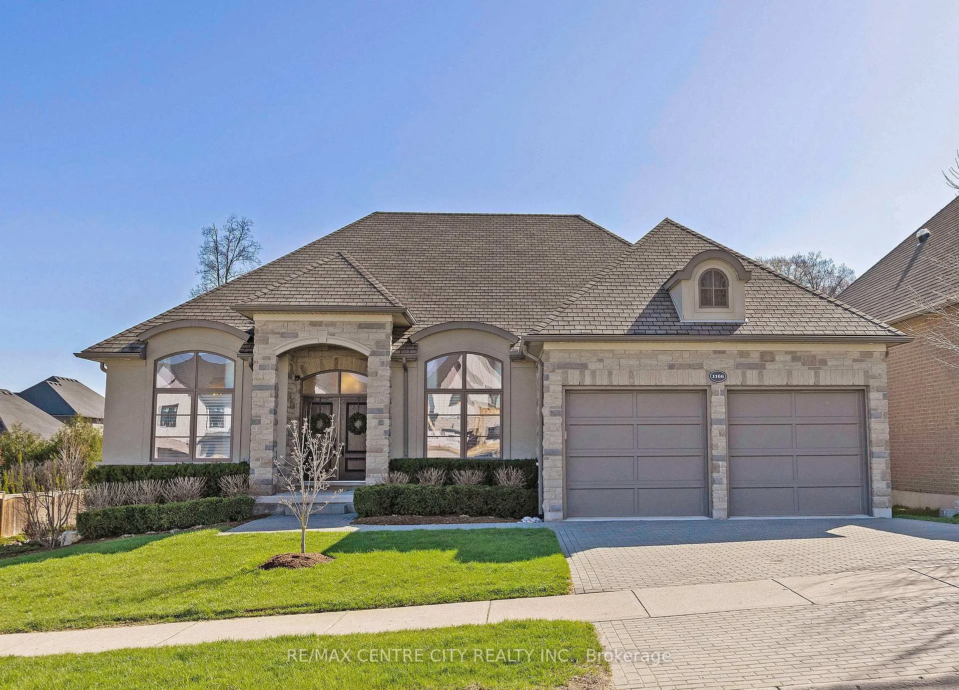 Front of Unit 7, 1166 Riverbend Road