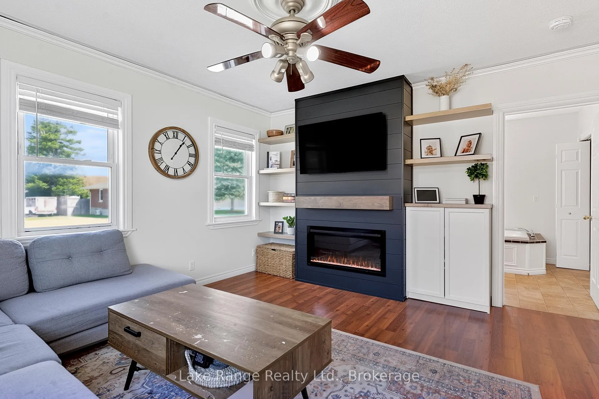 Photo 11 of 537 Inglis Street, Huron-Kinloss, Lucknow — HOMEH