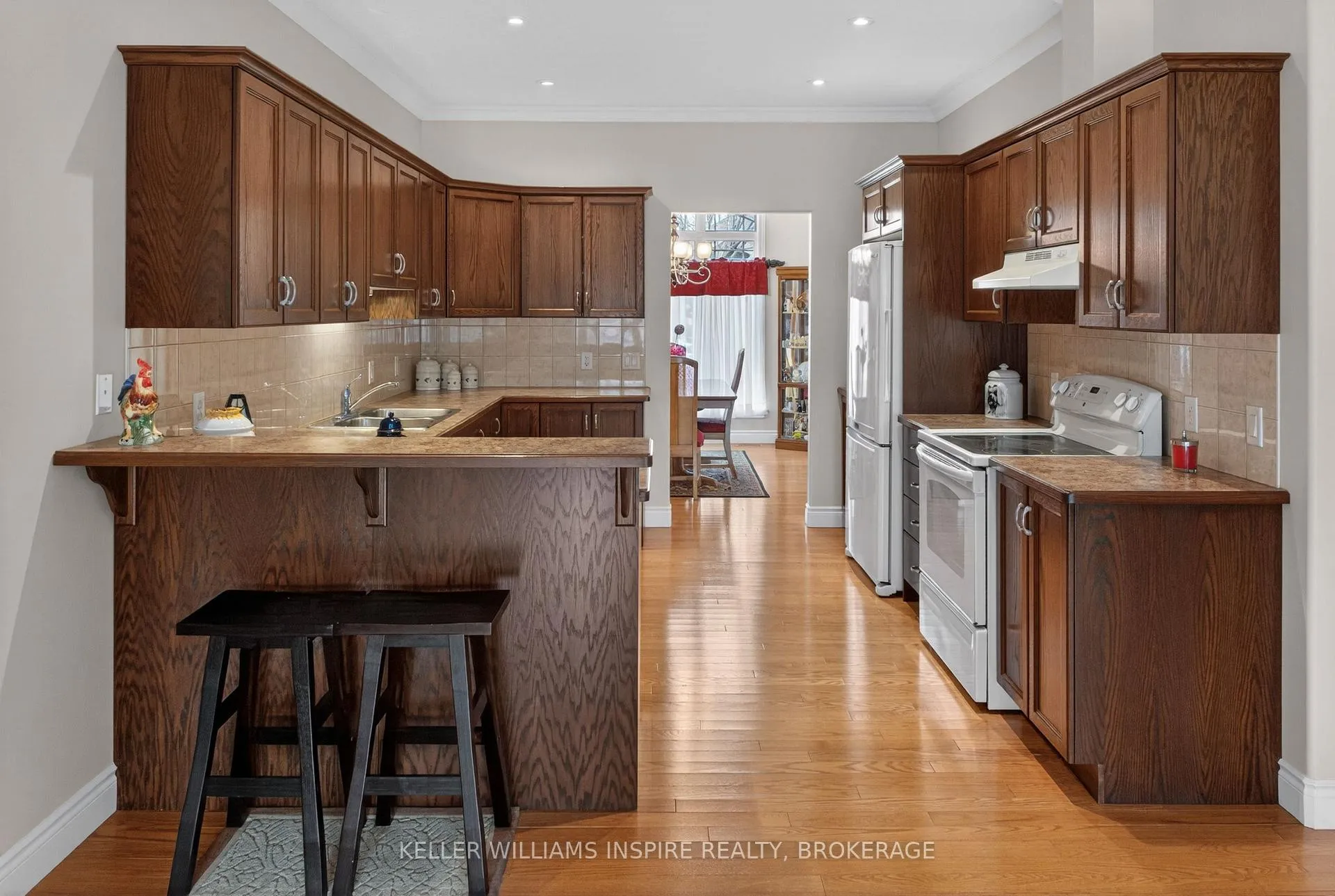 Photo 8 of 520 Sydney Street, Kingston, City Northwest — HOMEH