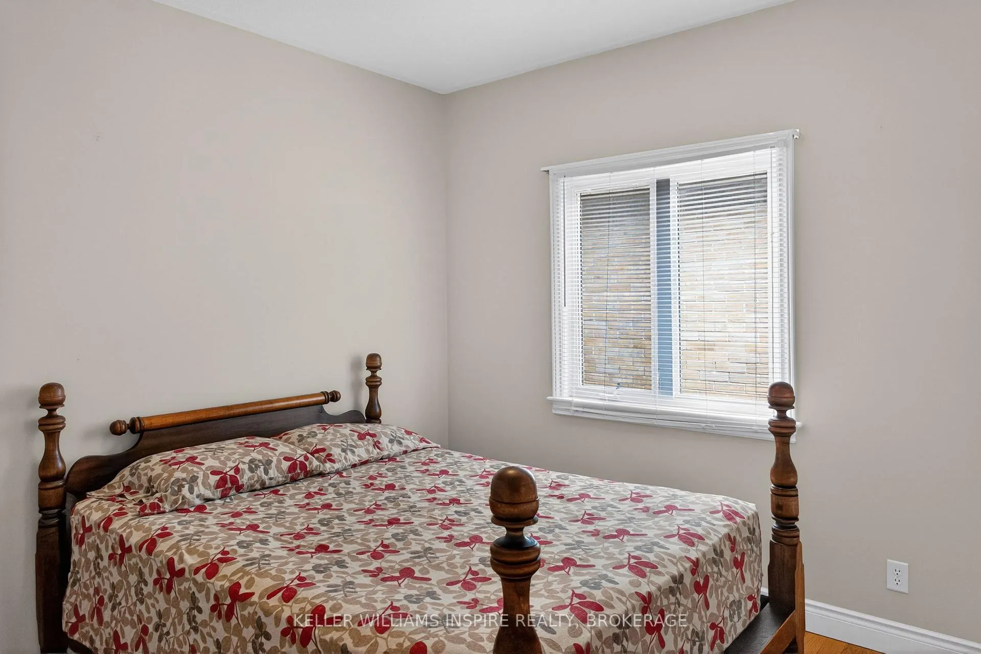 Photo 20 of 520 Sydney Street, Kingston, City Northwest — HOMEH