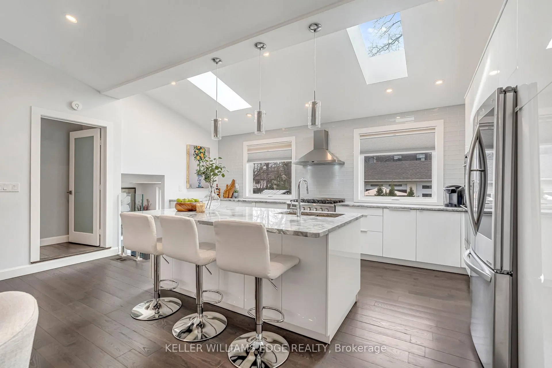 Photo 8 of 2123 Deyncourt Drive, Burlington, Brant — HOMEH