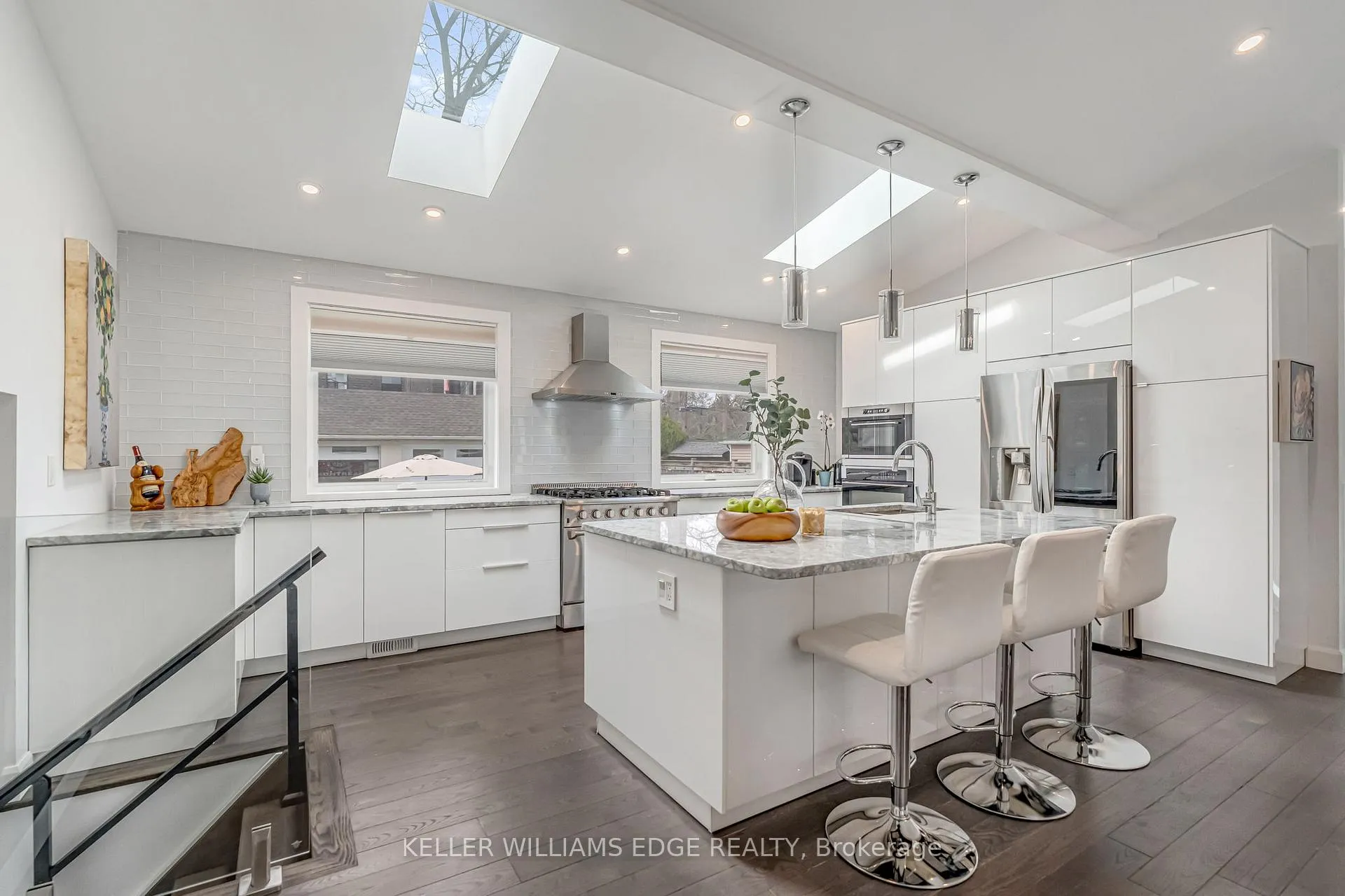 Photo 9 of 2123 Deyncourt Drive, Burlington, Brant — HOMEH