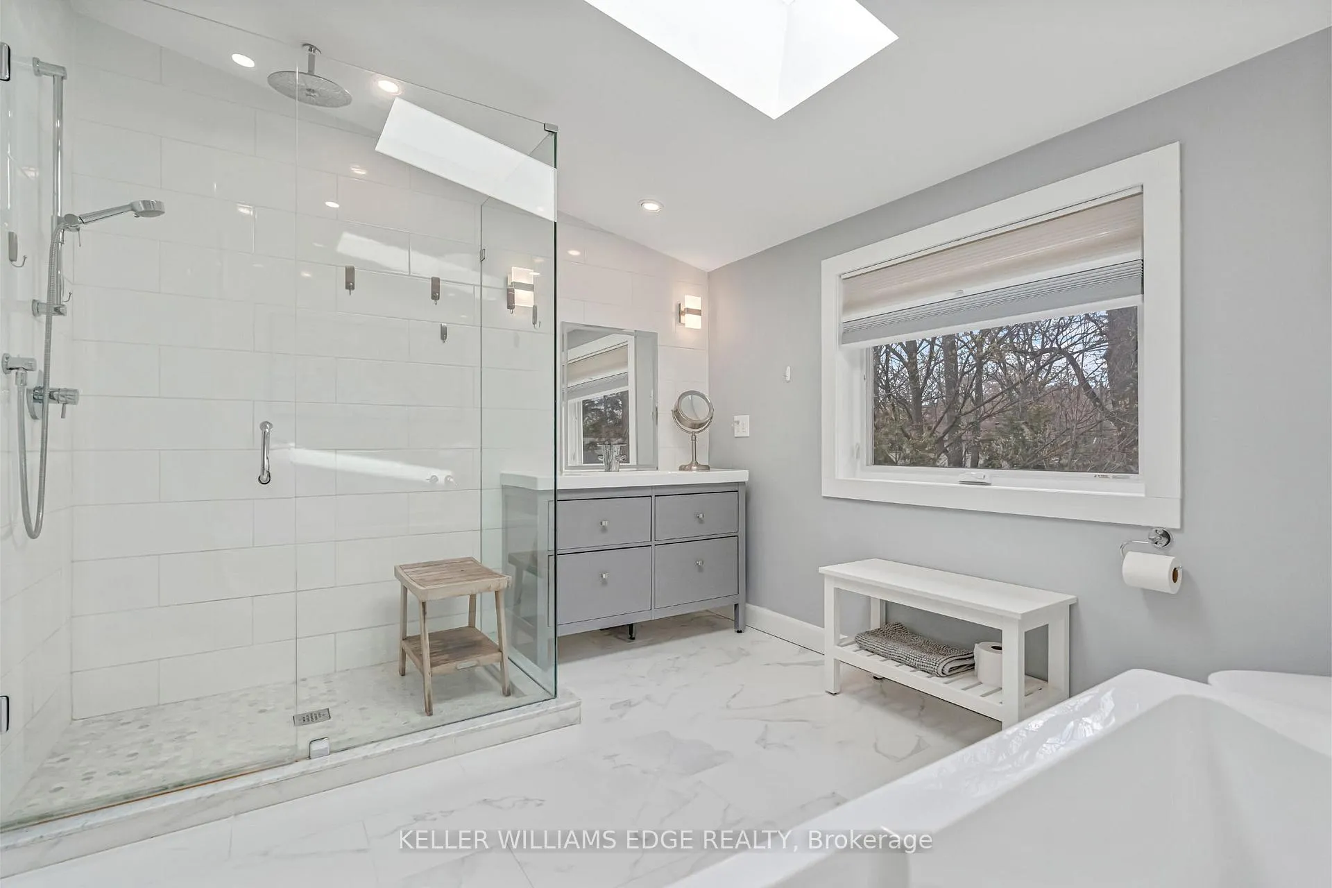 Photo 25 of 2123 Deyncourt Drive, Burlington, Brant — HOMEH