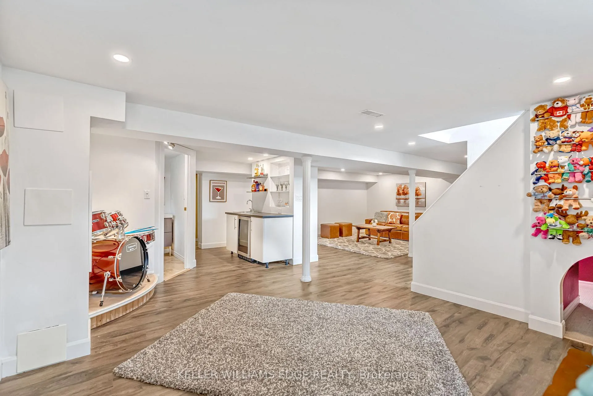 Photo 33 of 2123 Deyncourt Drive, Burlington, Brant — HOMEH