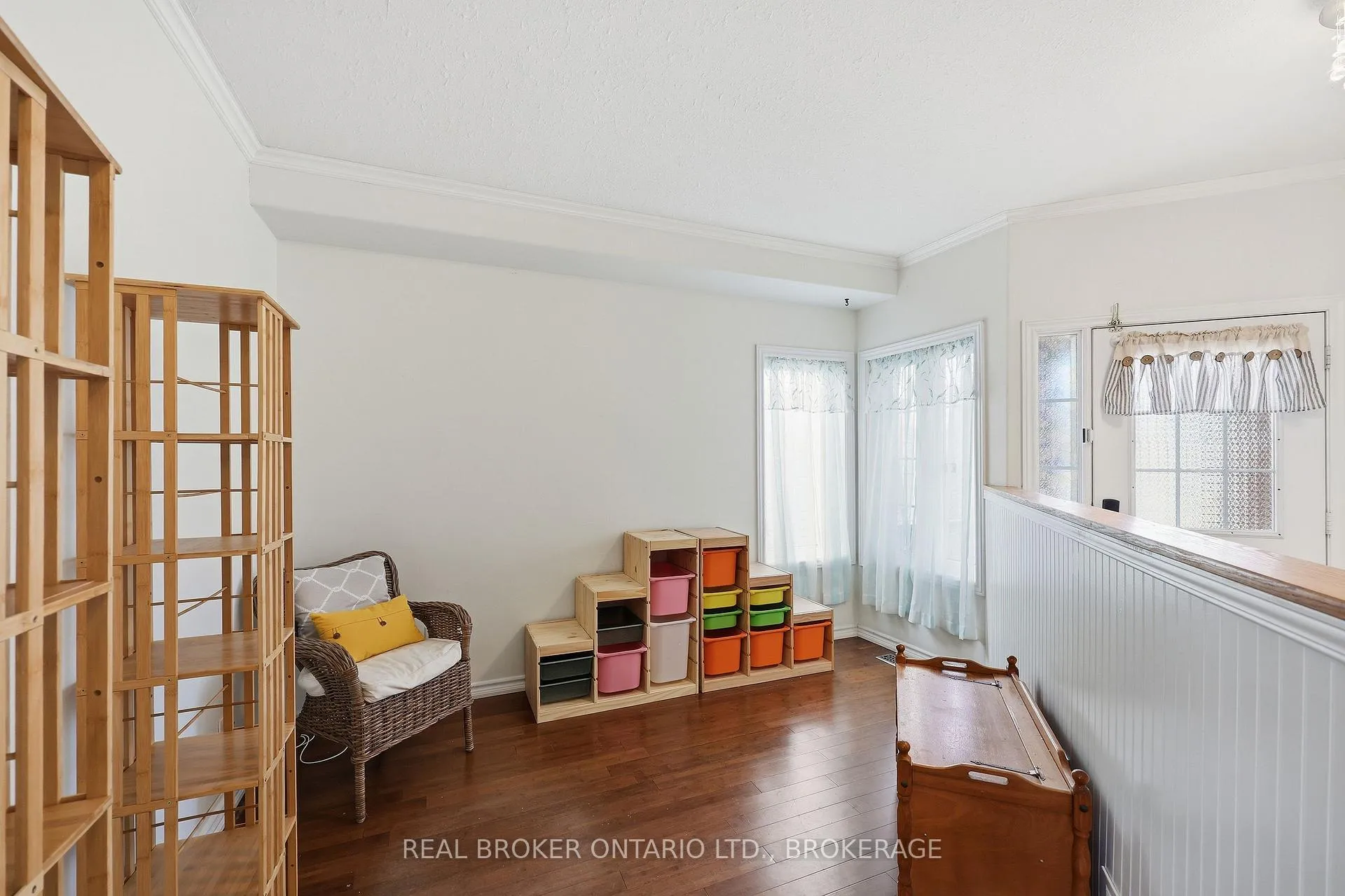Photo 5 of 1269 Juniper Drive, Kingston, City Northwest — HOMEH