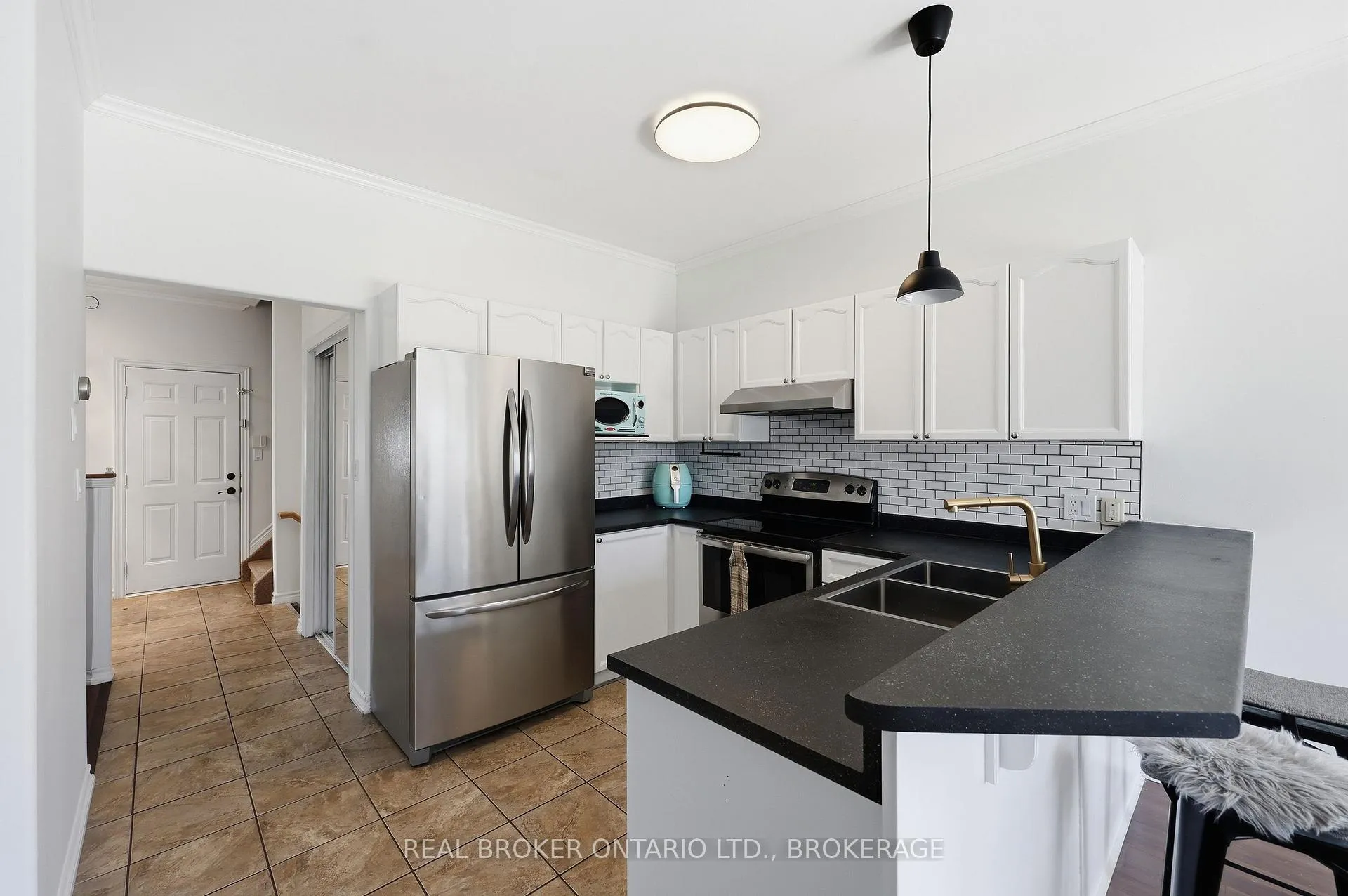 Photo 11 of 1269 Juniper Drive, Kingston, City Northwest — HOMEH