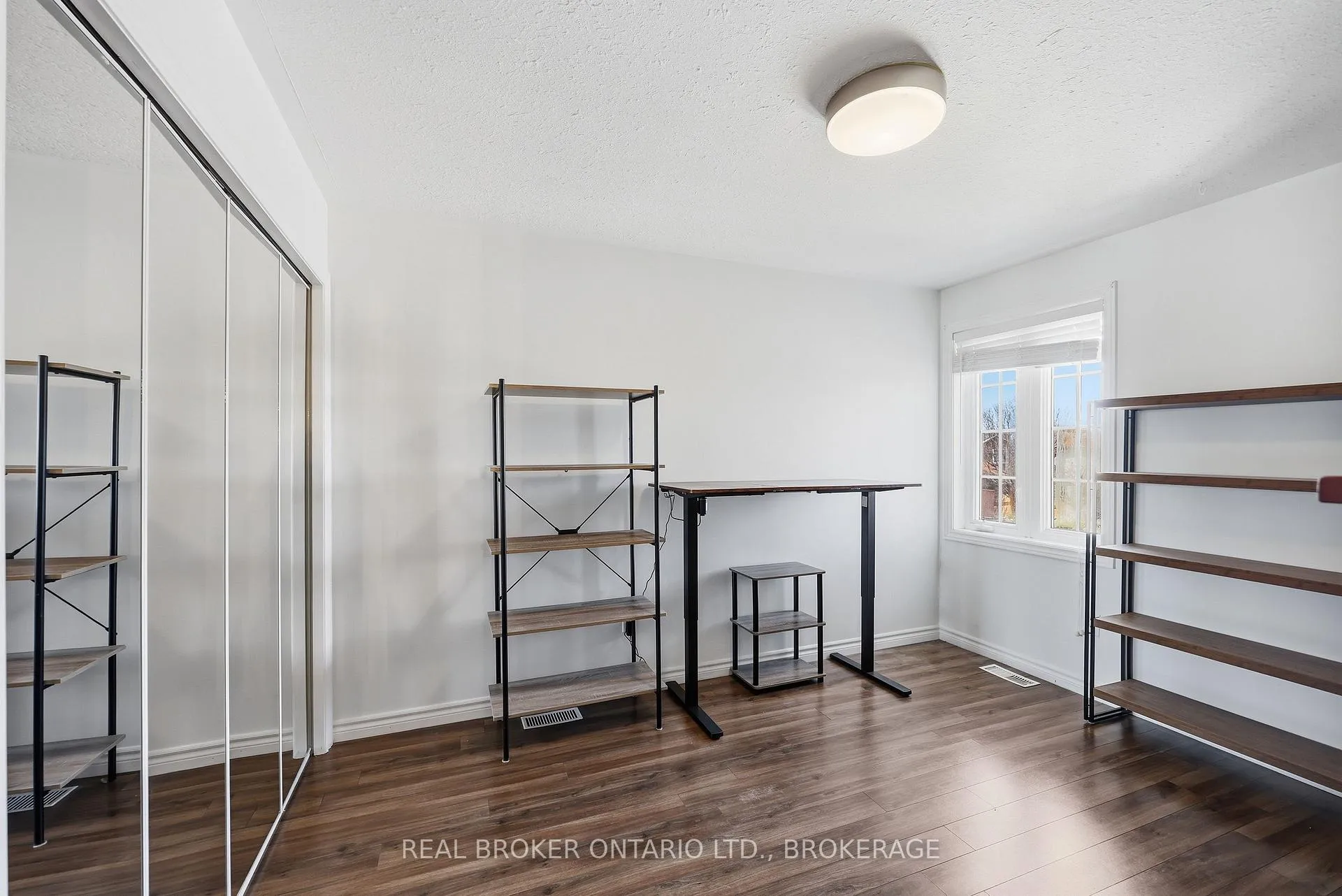 Photo 23 of 1269 Juniper Drive, Kingston, City Northwest — HOMEH
