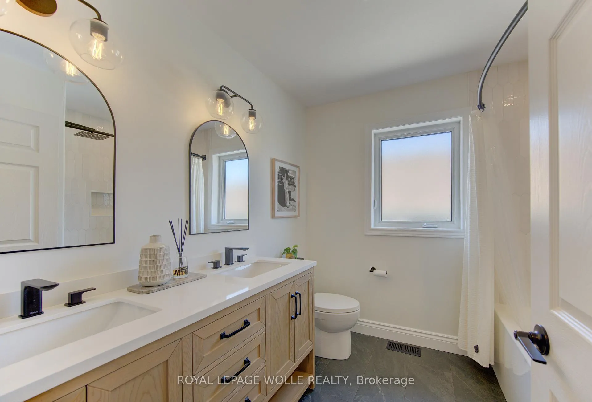 Photo 31 of 93 Lawrence Street, Wellesley — HOMEH