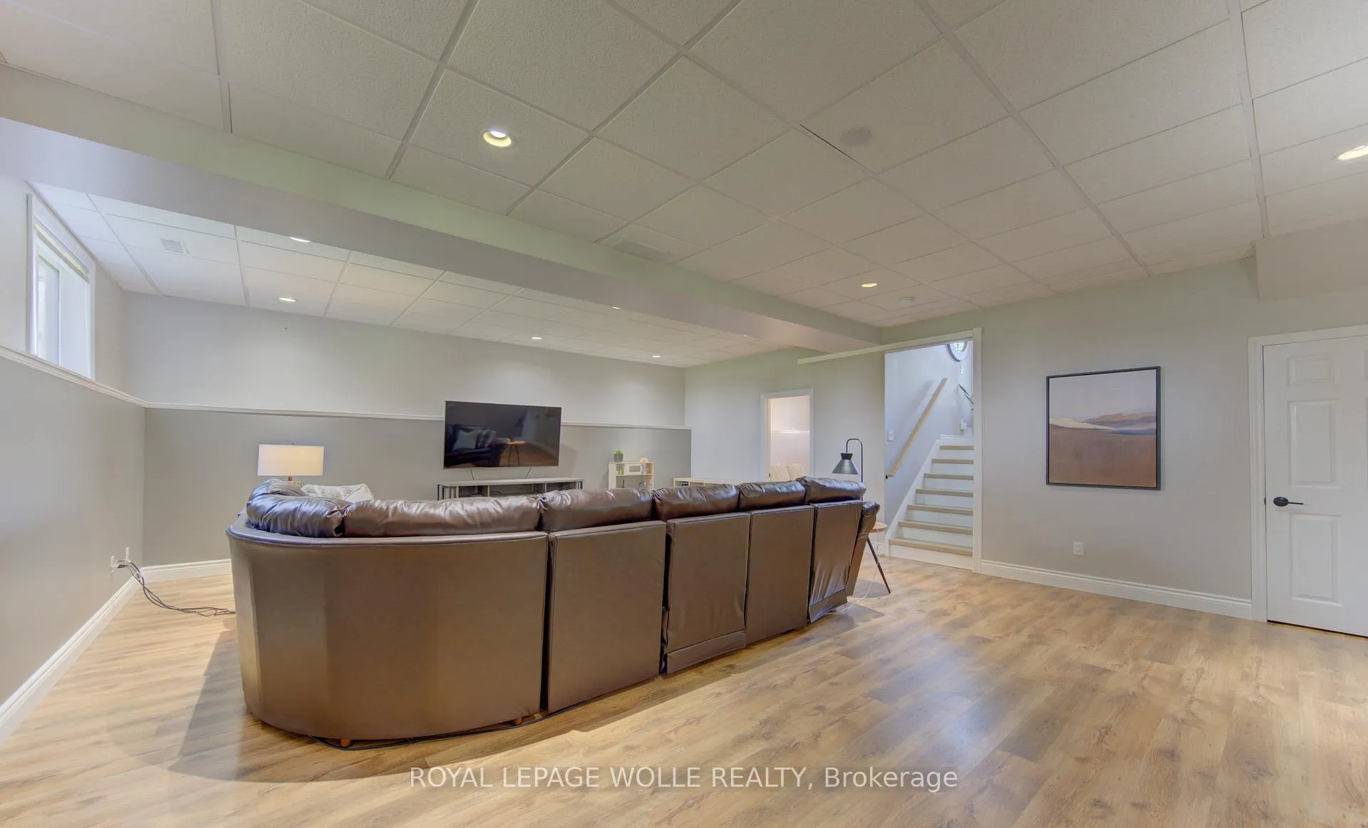 Photo 35 of 93 Lawrence Street, Wellesley — HOMEH