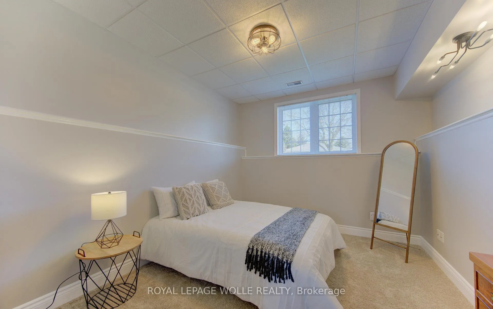 Photo 37 of 93 Lawrence Street, Wellesley — HOMEH