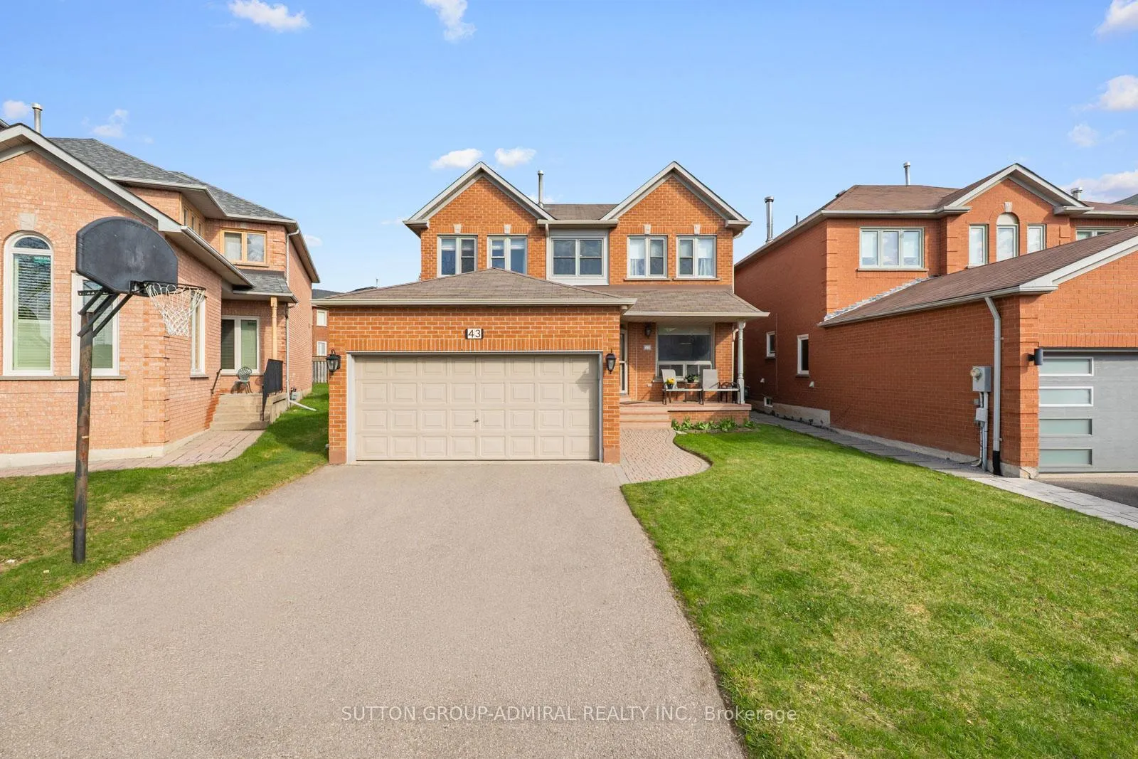 Photo 1 of 43 Ventura Way, Vaughan, Beverley Glen — HOMEH