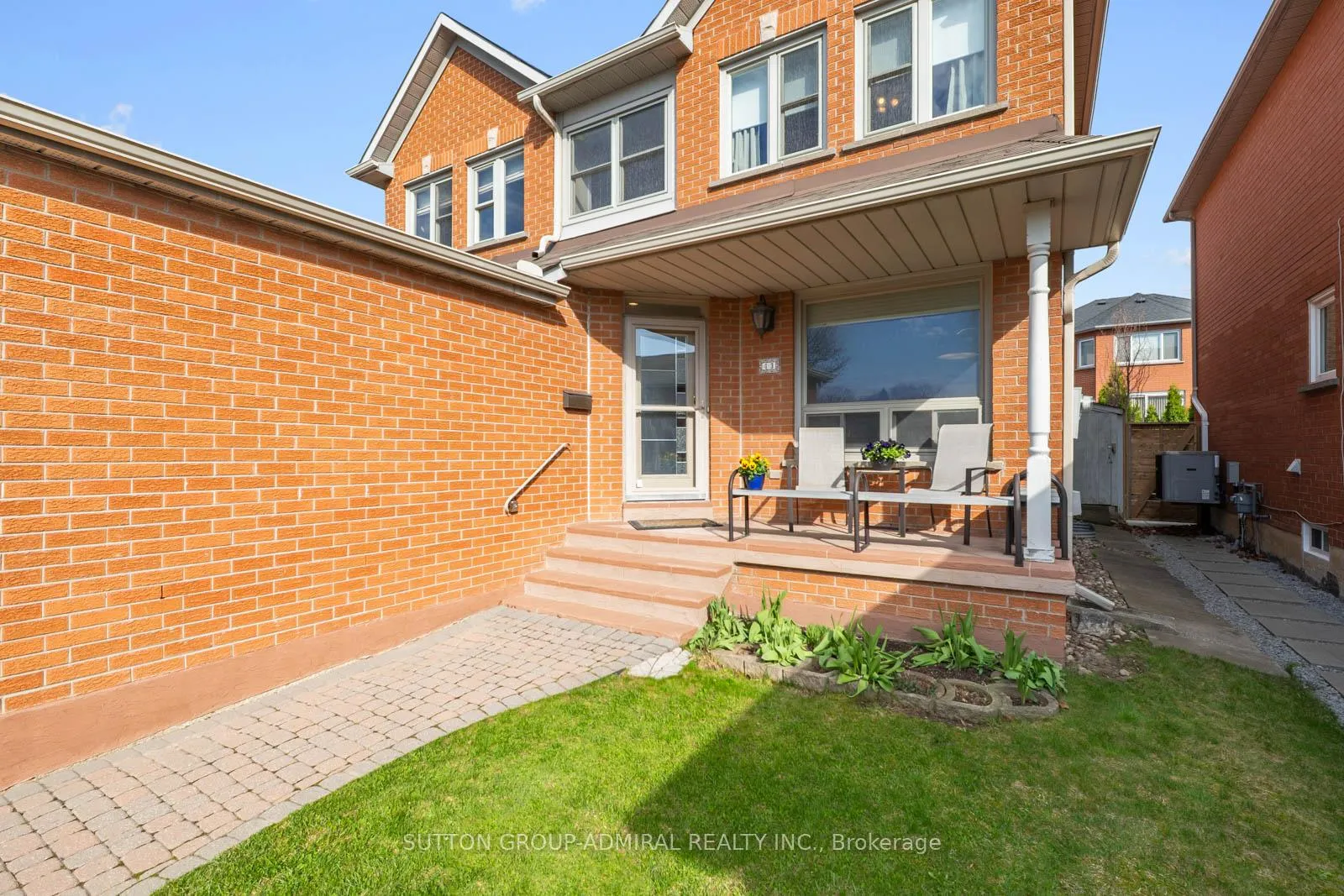 Photo 3 of 43 Ventura Way, Vaughan, Beverley Glen — HOMEH