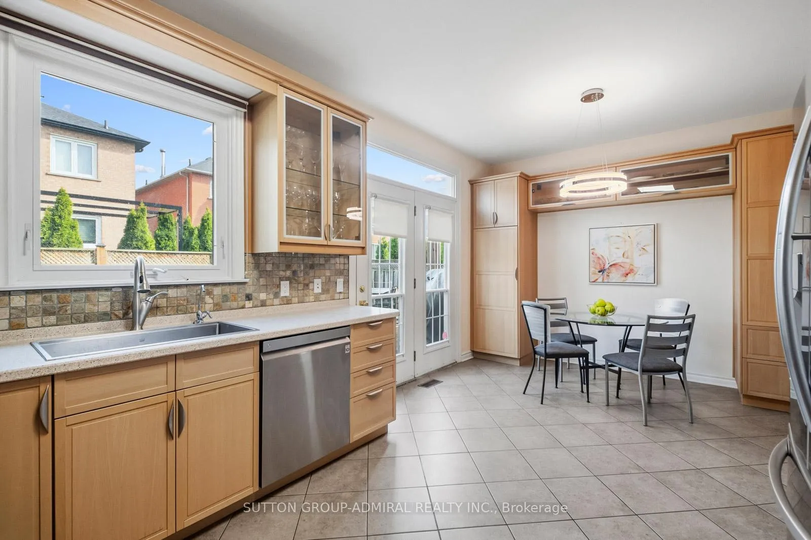 Photo 17 of 43 Ventura Way, Vaughan, Beverley Glen — HOMEH