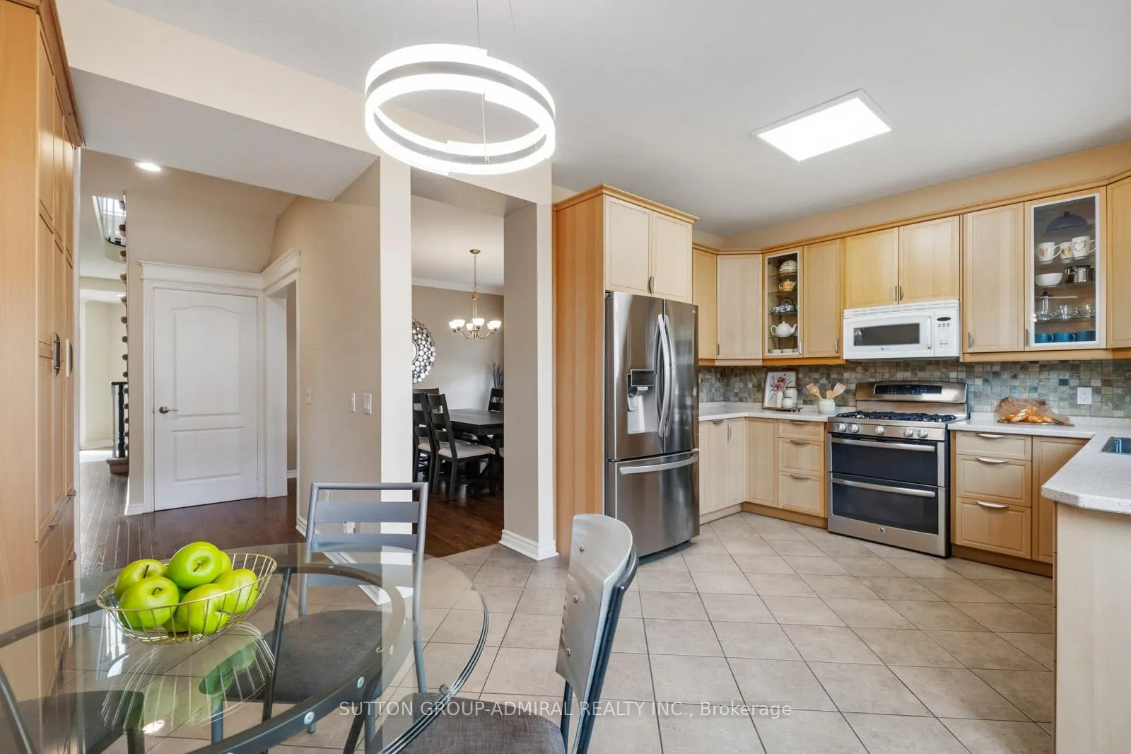Photo 19 of 43 Ventura Way, Vaughan, Beverley Glen — HOMEH