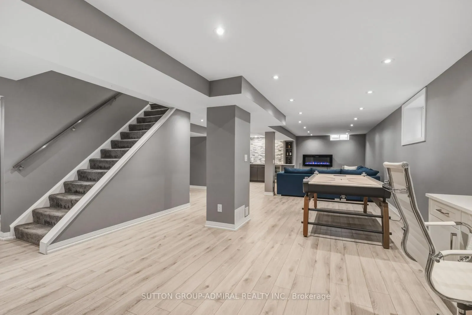Photo 37 of 43 Ventura Way, Vaughan, Beverley Glen — HOMEH