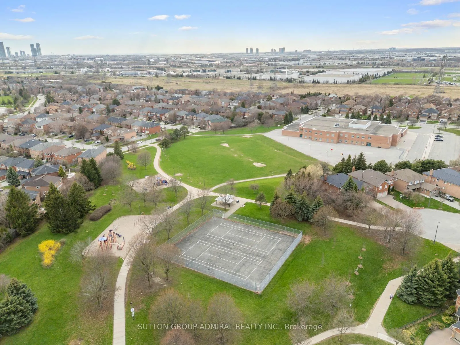 Photo 49 of 43 Ventura Way, Vaughan, Beverley Glen — HOMEH