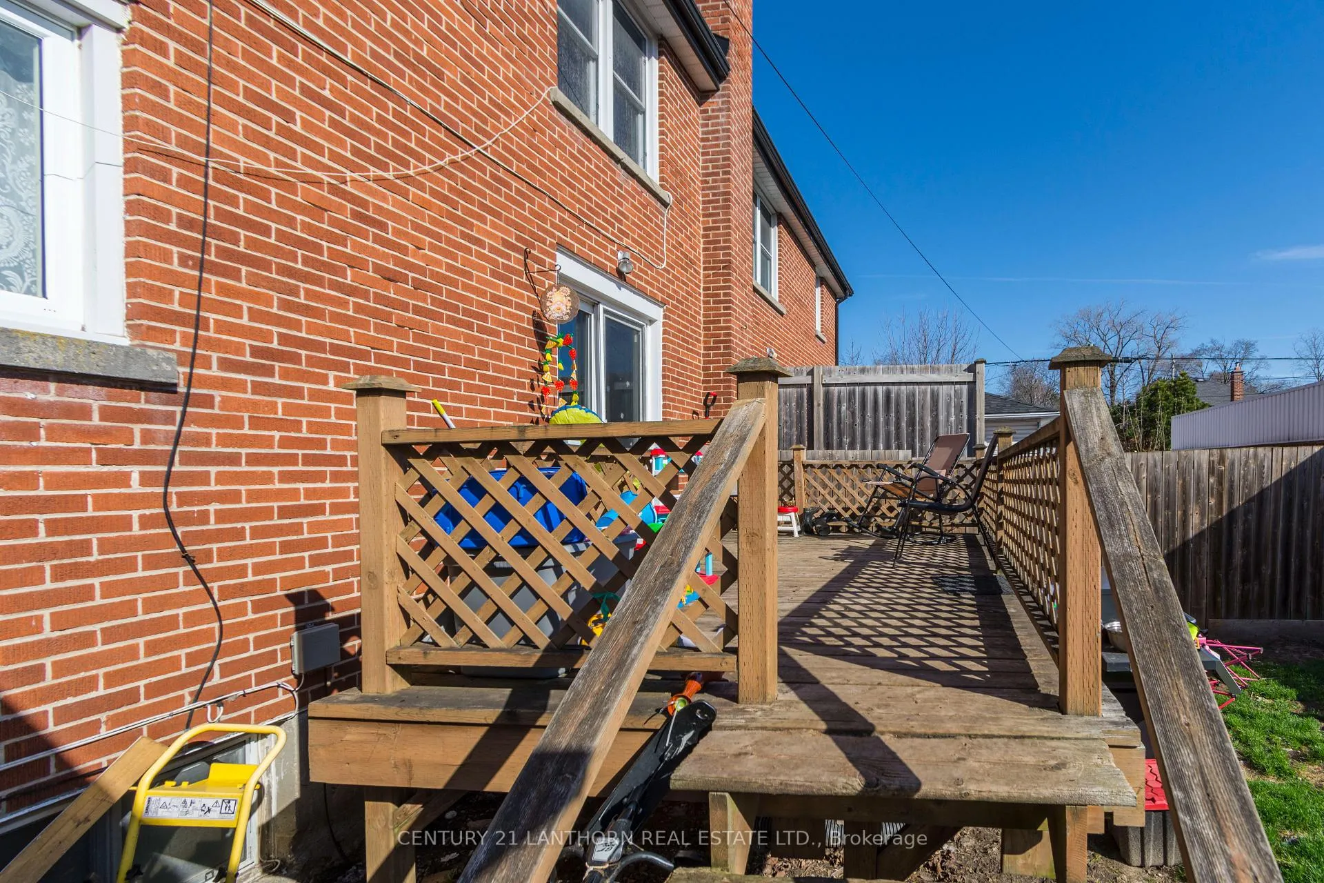 Photo 24 of 1 Clarke Boulevard, Belleville, Belleville Ward — HOMEH