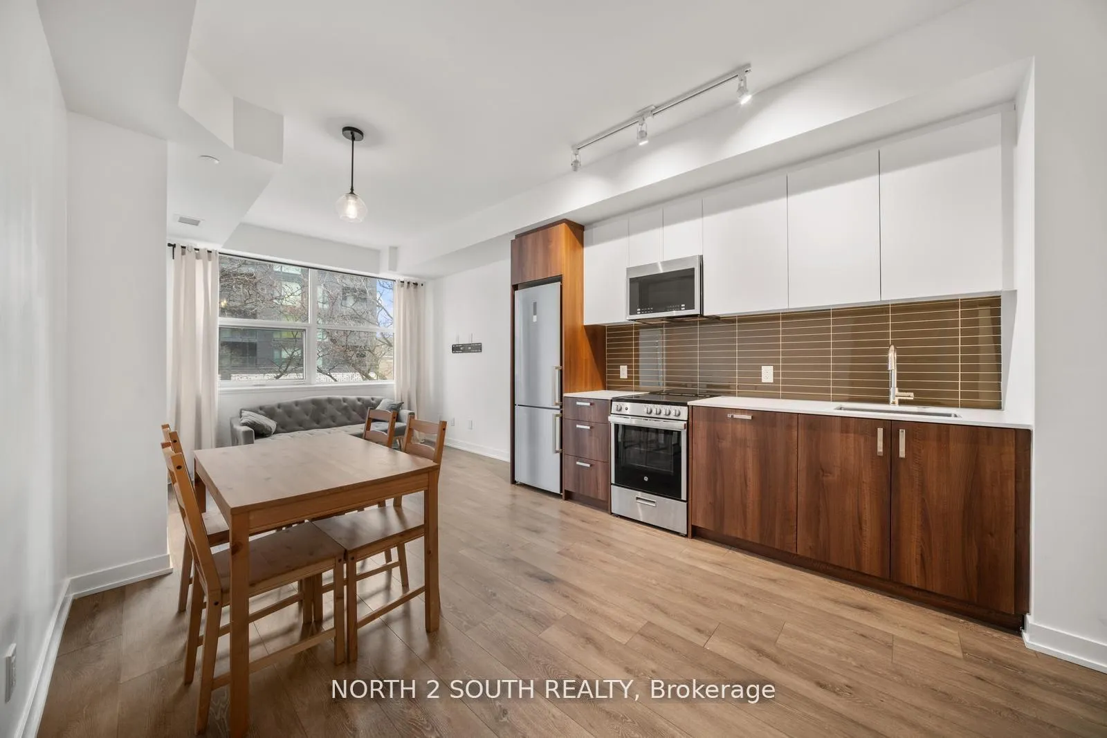 Photo 8 of Unit 213, 1787 St Clair Avenue W, Toronto, Weston-Pellam Park — HOMEH