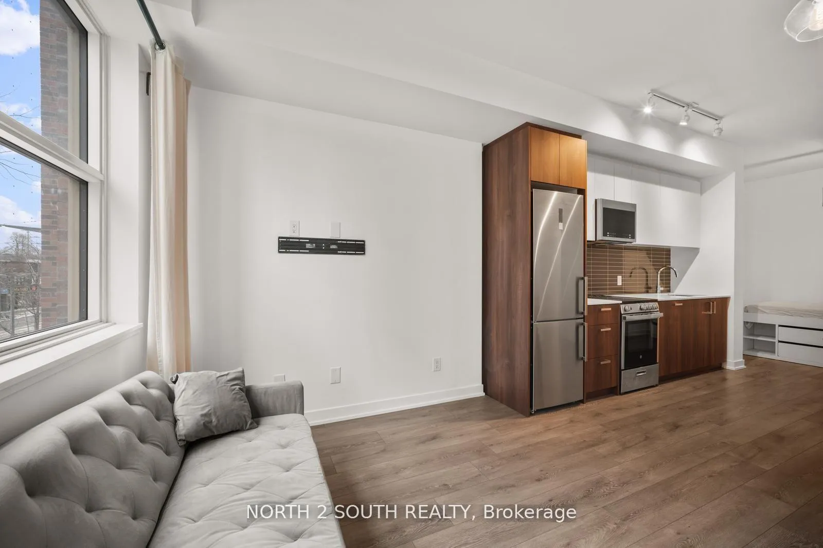Photo 16 of Unit 213, 1787 St Clair Avenue W, Toronto, Weston-Pellam Park — HOMEH
