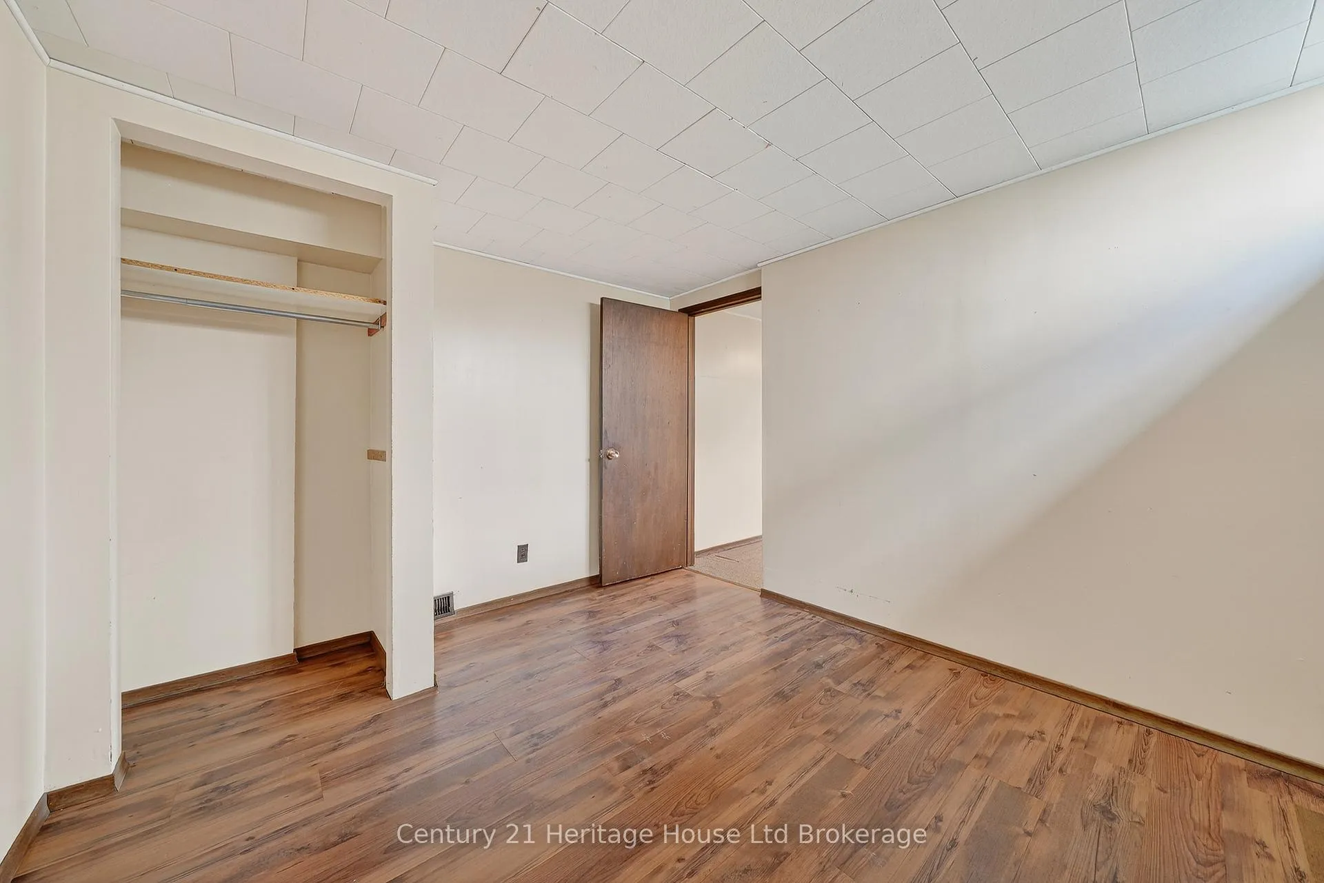 Photo 35 of 40 Hillmer Road, Cambridge — HOMEH