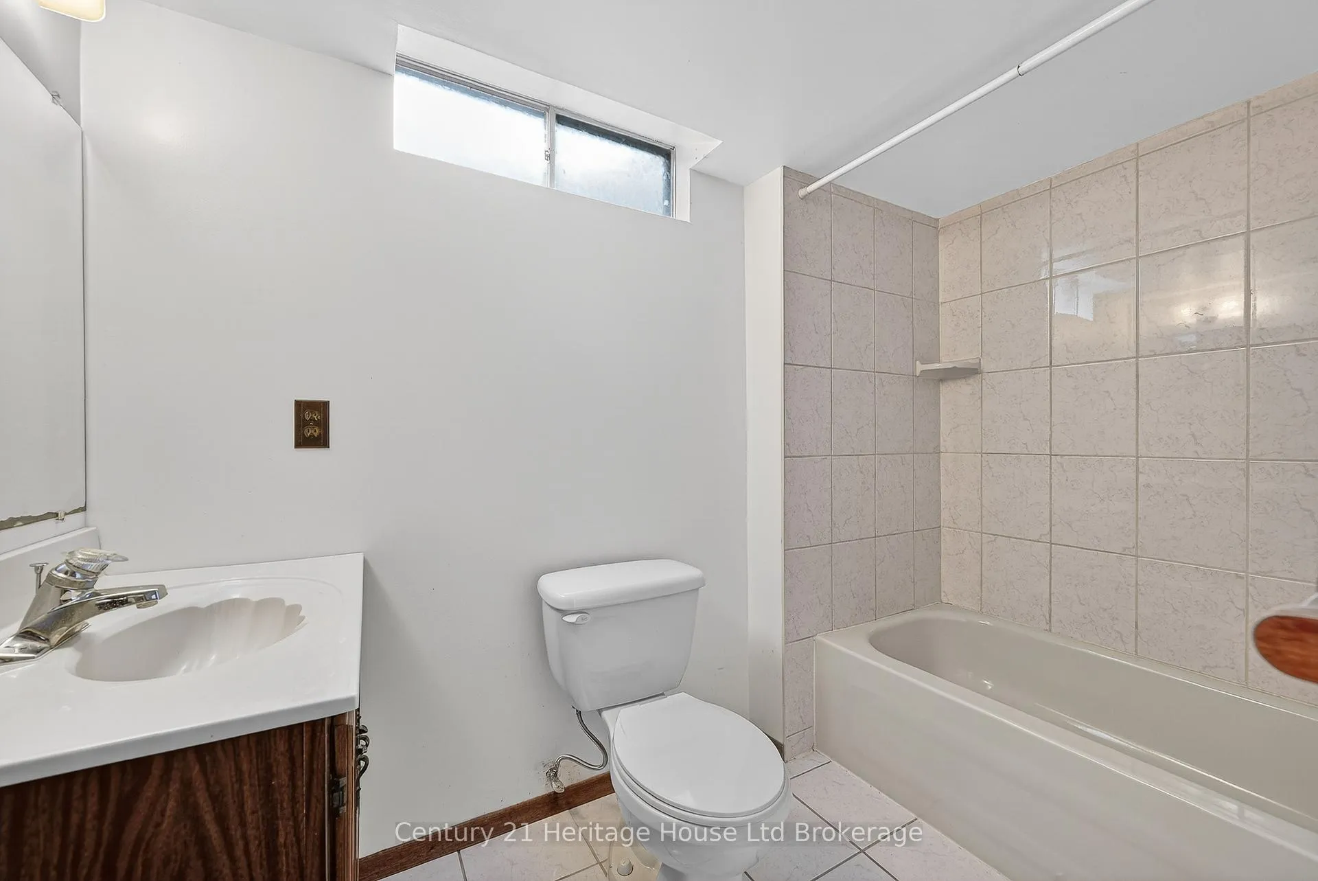 Photo 36 of 40 Hillmer Road, Cambridge — HOMEH