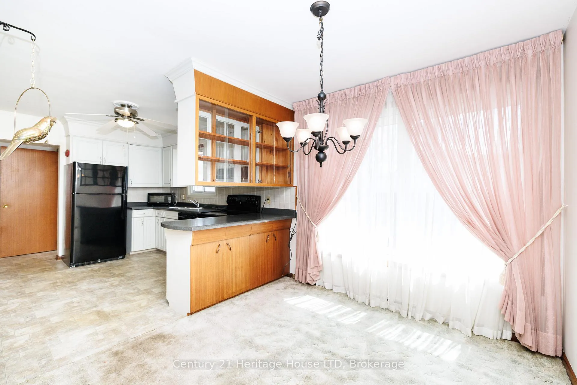 Photo 10 of 4114 Campbell Avenue, Niagara Falls, Chippawa — HOMEH