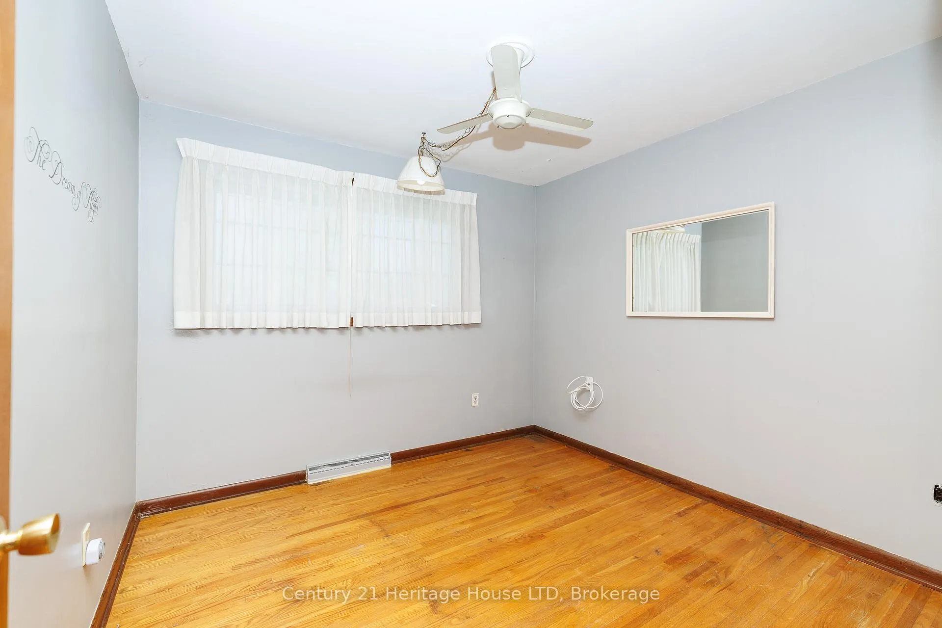 Photo 17 of 4114 Campbell Avenue, Niagara Falls, Chippawa — HOMEH