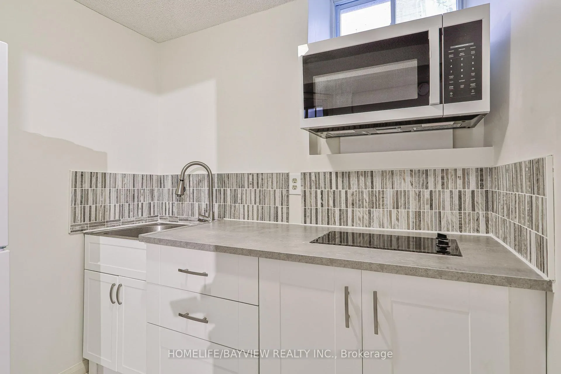 Photo 18 of Unit BASEMENT, 35 Constellation Crescent, Richmond Hill, Observatory — HOMEH