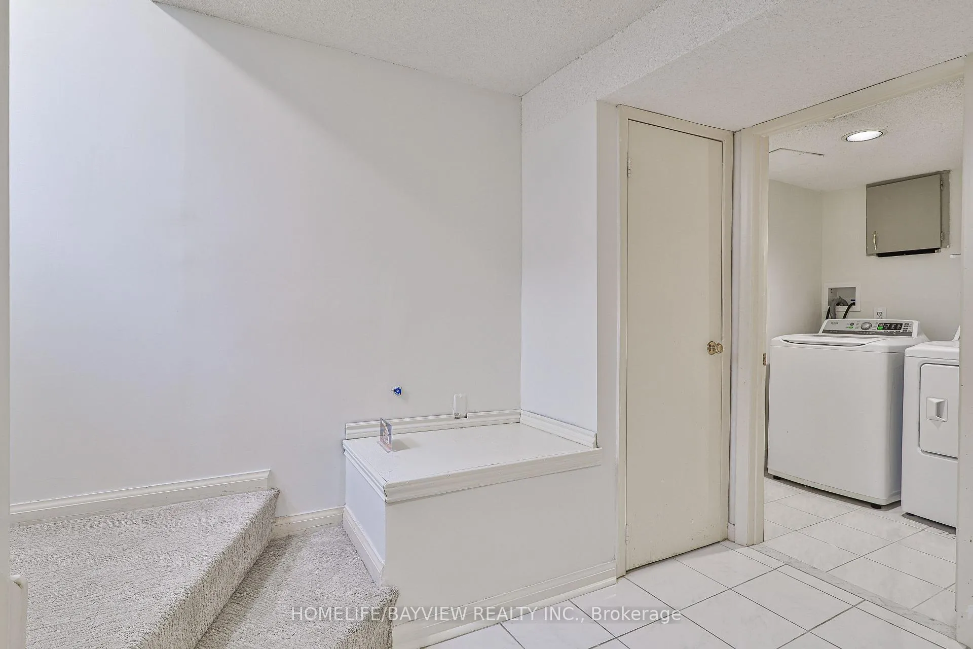 Photo 29 of Unit BASEMENT, 35 Constellation Crescent, Richmond Hill, Observatory — HOMEH
