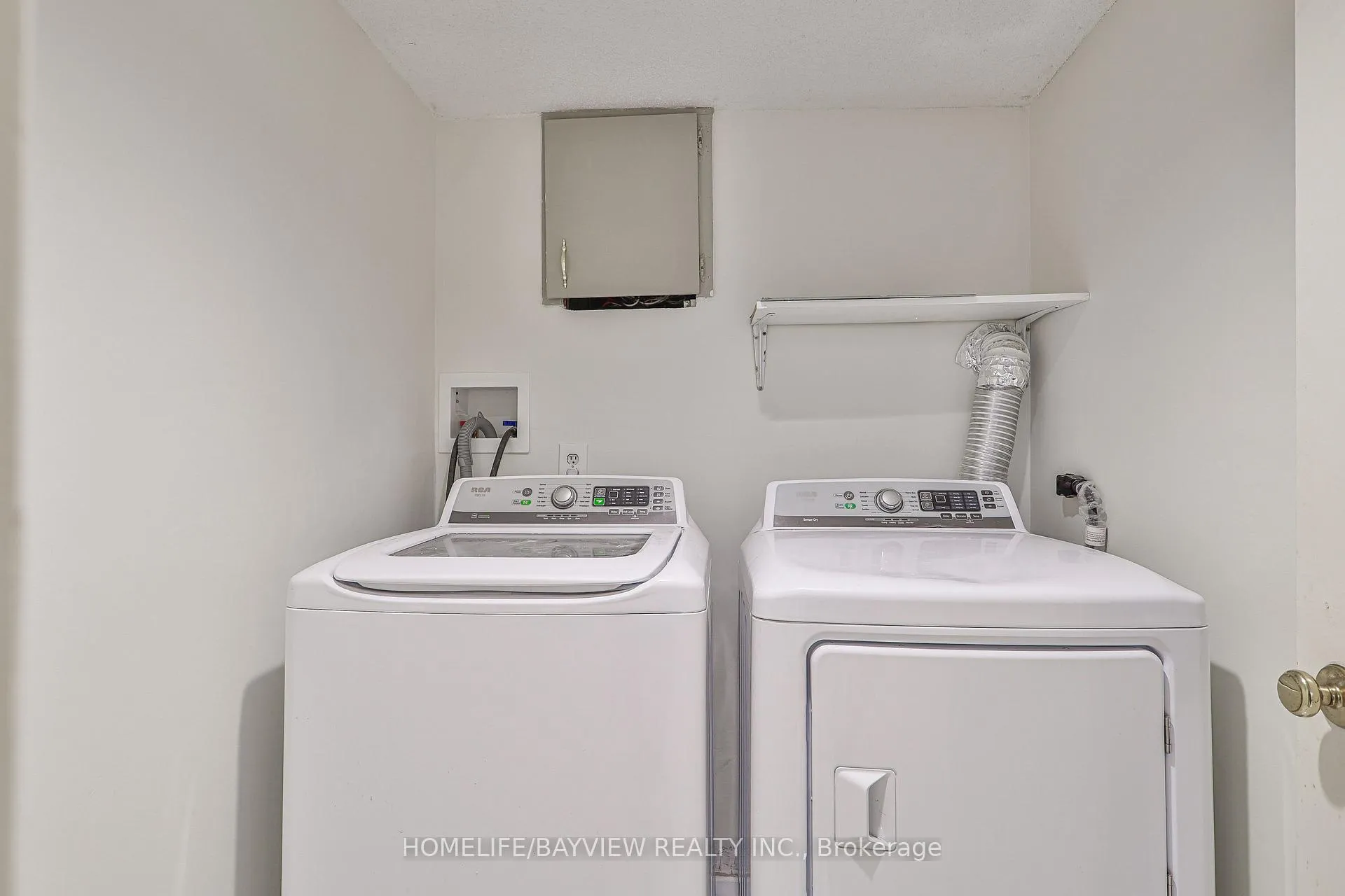 Photo 31 of Unit BASEMENT, 35 Constellation Crescent, Richmond Hill, Observatory — HOMEH