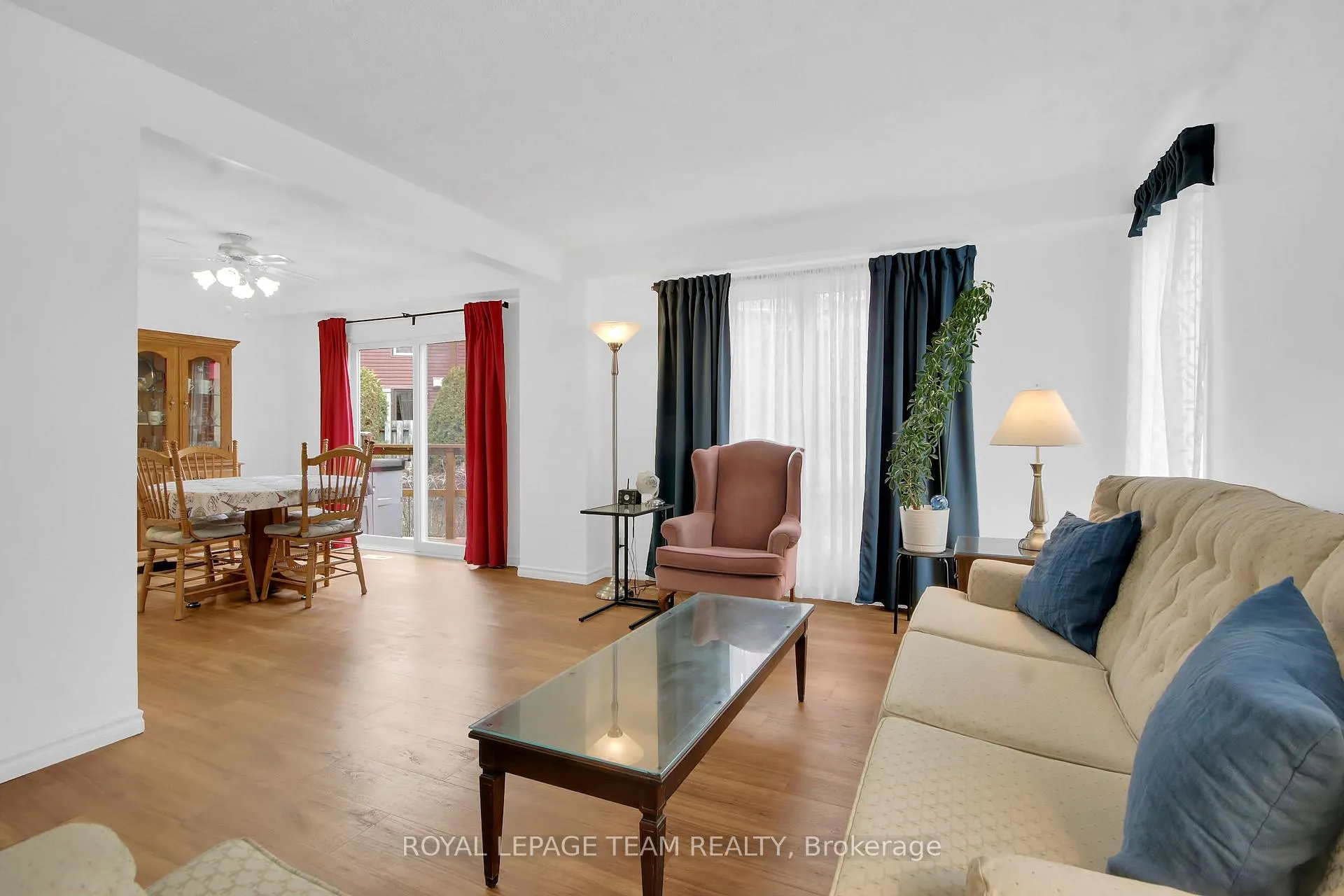 Photo 11 of Unit D, 30 Black Forest Lane, Ottawa, Arbeatha Park — HOMEH