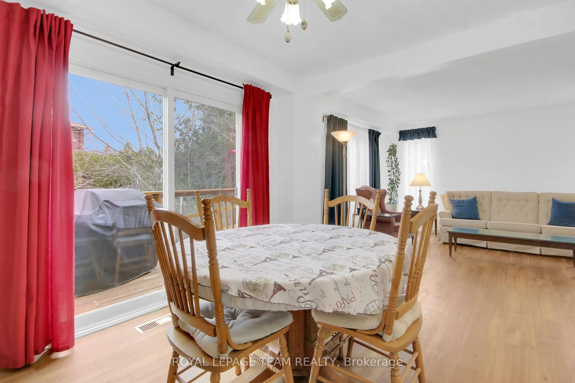 Photo 16 of Unit D, 30 Black Forest Lane, Ottawa, Arbeatha Park — HOMEH
