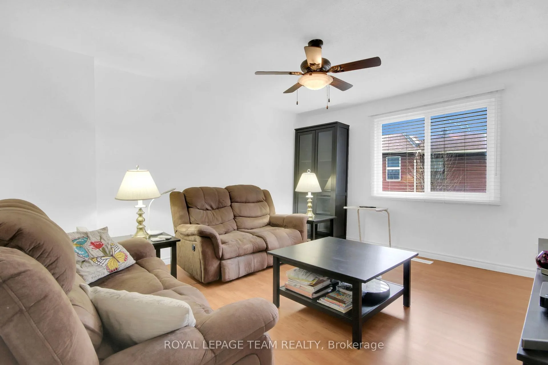 Photo 33 of Unit D, 30 Black Forest Lane, Ottawa, Arbeatha Park — HOMEH
