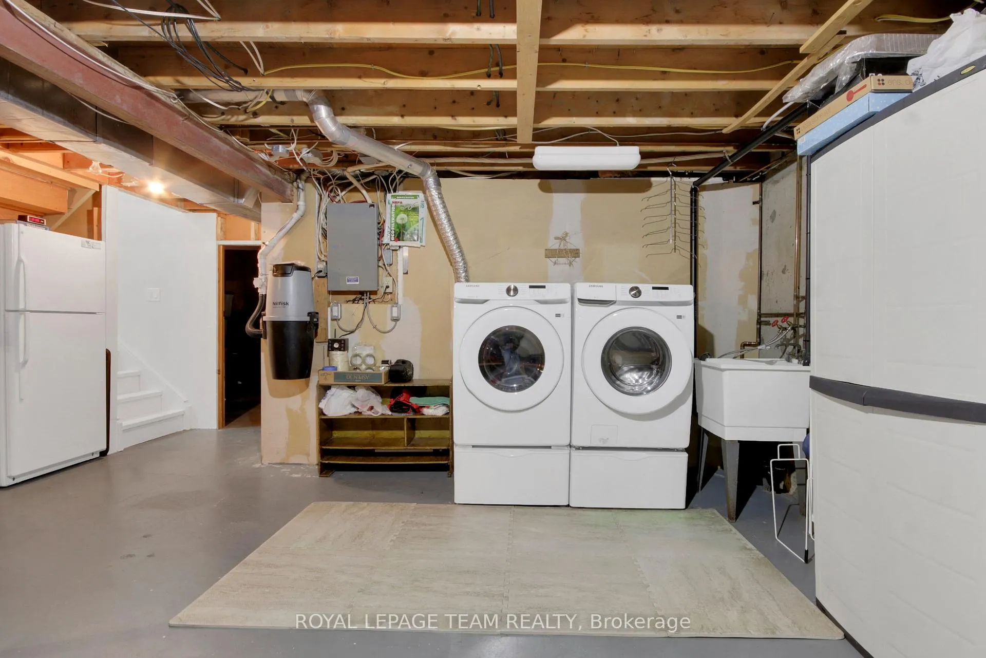 Photo 45 of Unit D, 30 Black Forest Lane, Ottawa, Arbeatha Park — HOMEH